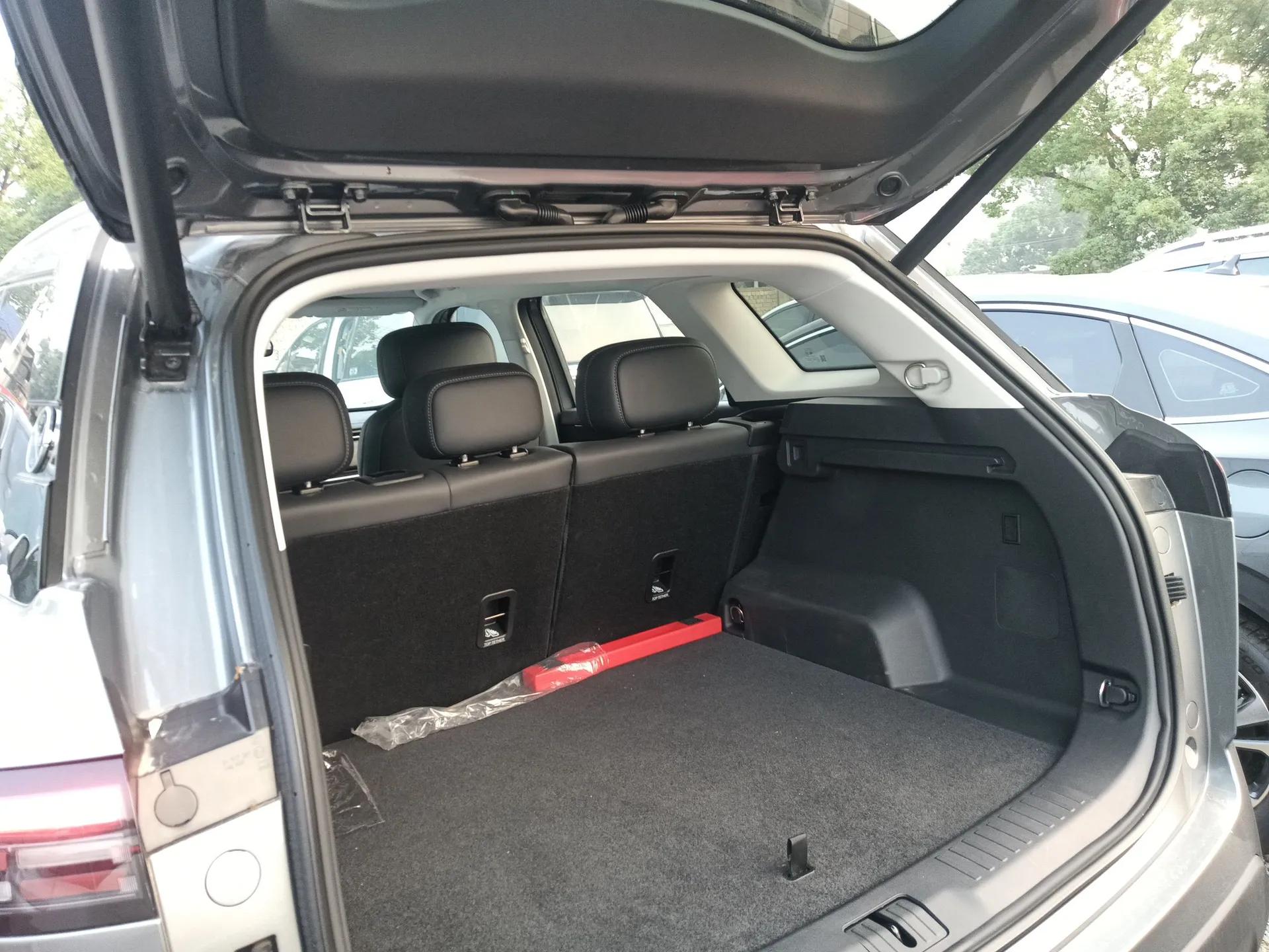 Chery Tiggo 7 C-DM 2025 1.5T 120KM Luxury Trim — миниатюра 22