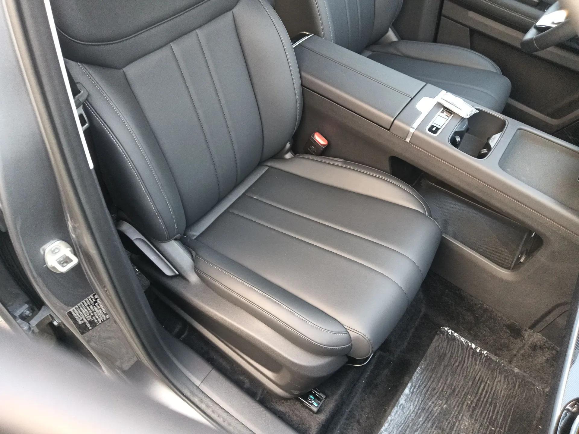 Chery Tiggo 7 C-DM 2025 1.5T 120KM Luxury Trim — миниатюра 23