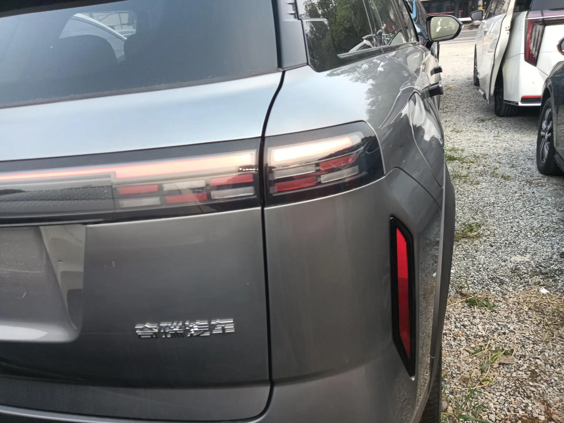 Chery Tiggo 7 C-DM 2025 1.5T 120KM Luxury Trim — миниатюра 7