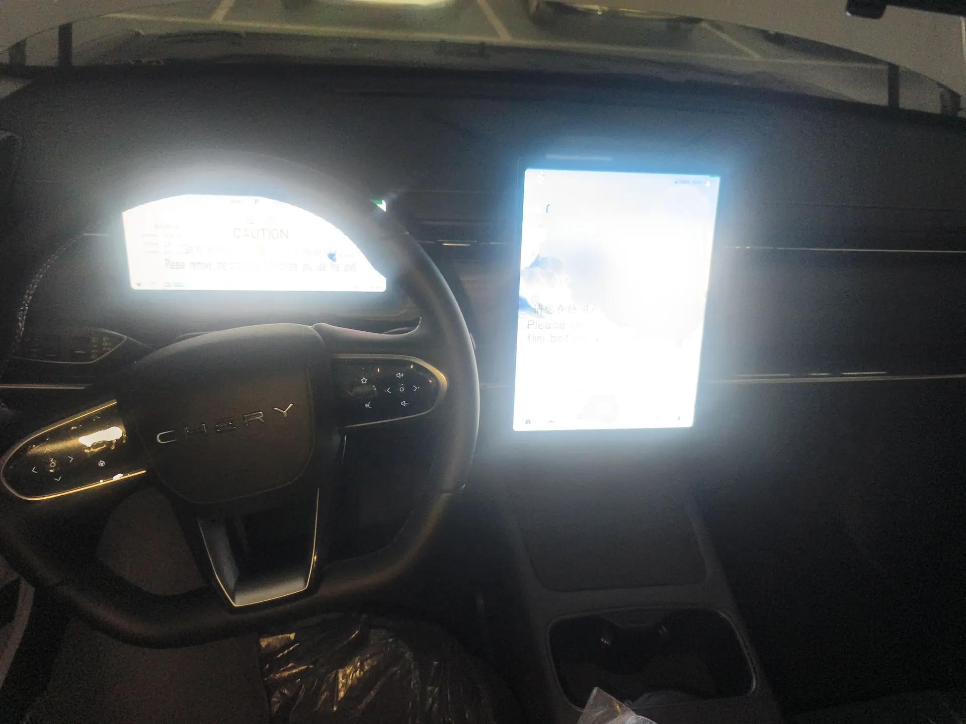 Chery Tiggo 7 C-DM 2025 1.5T 120KM Luxury Trim — миниатюра 12