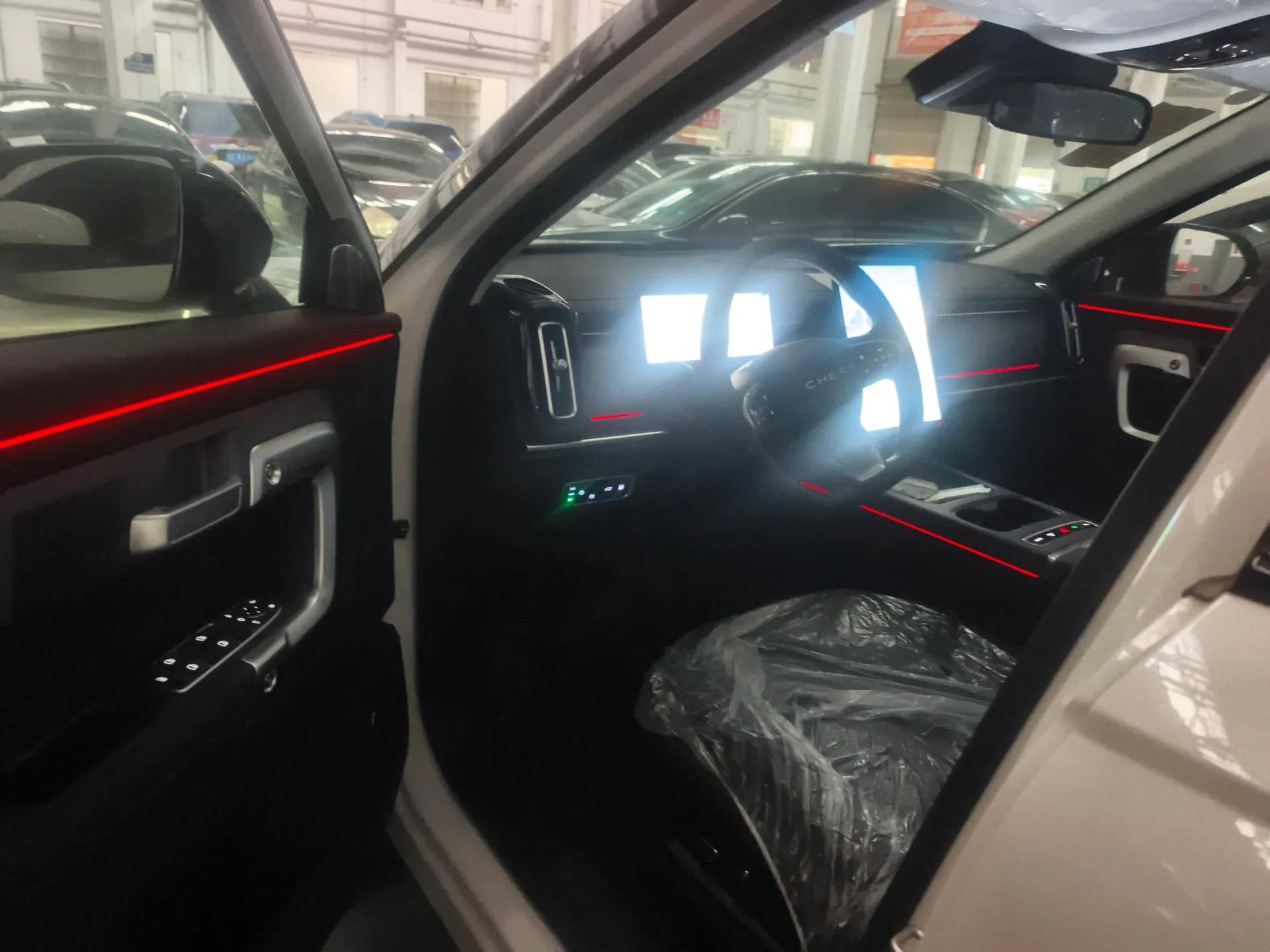 Chery Tiggo 7 C-DM 2025 1.5T 120KM Luxury Trim — миниатюра 18