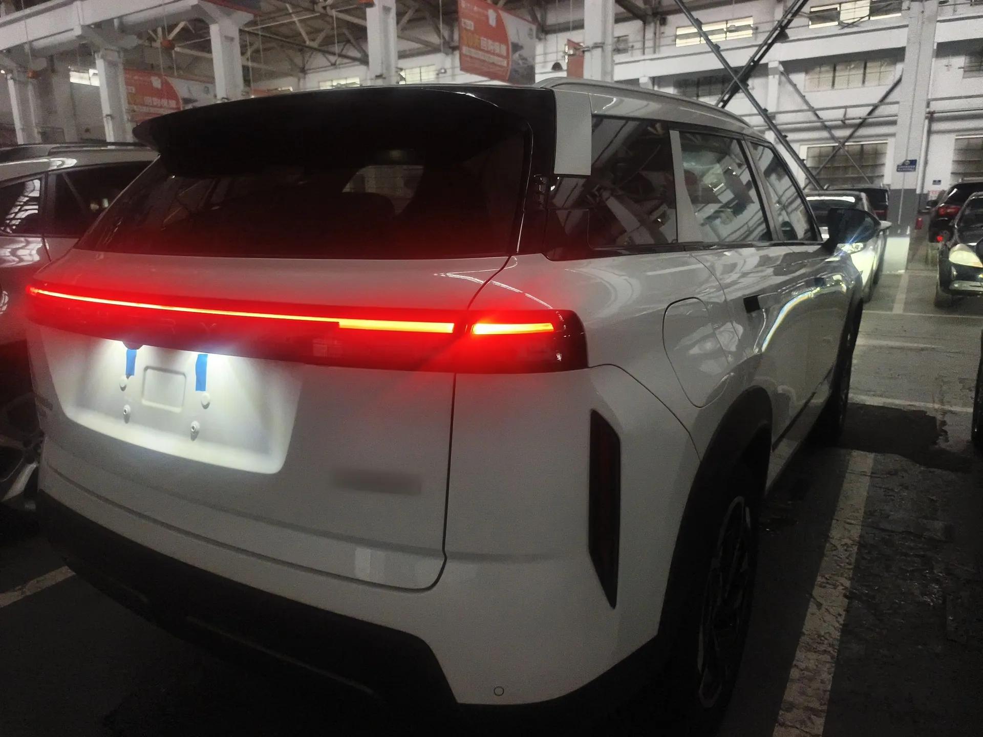 Chery Tiggo 7 C-DM 2025 1.5T 120KM Luxury Trim — миниатюра 4