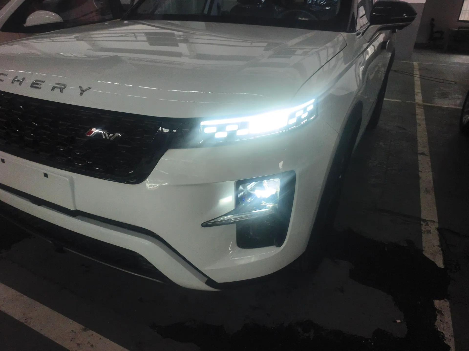 Chery Tiggo 7 C-DM 2025 1.5T 120KM Luxury Trim — миниатюра 5