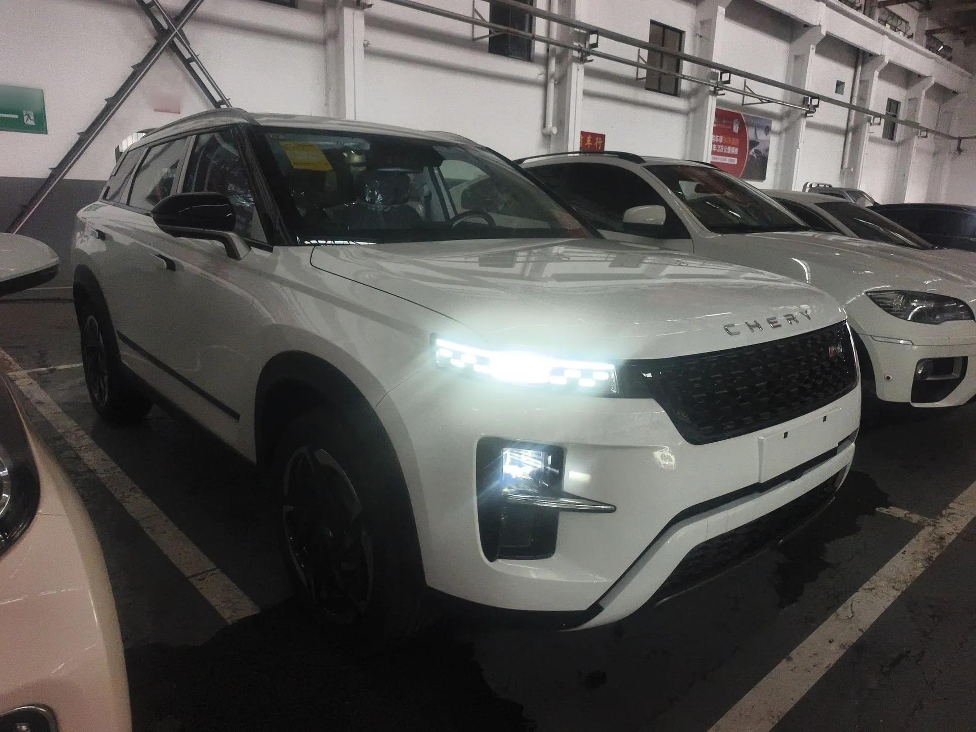 Chery Tiggo 7 C-DM 2025 1.5T 120KM Luxury Trim — миниатюра 6