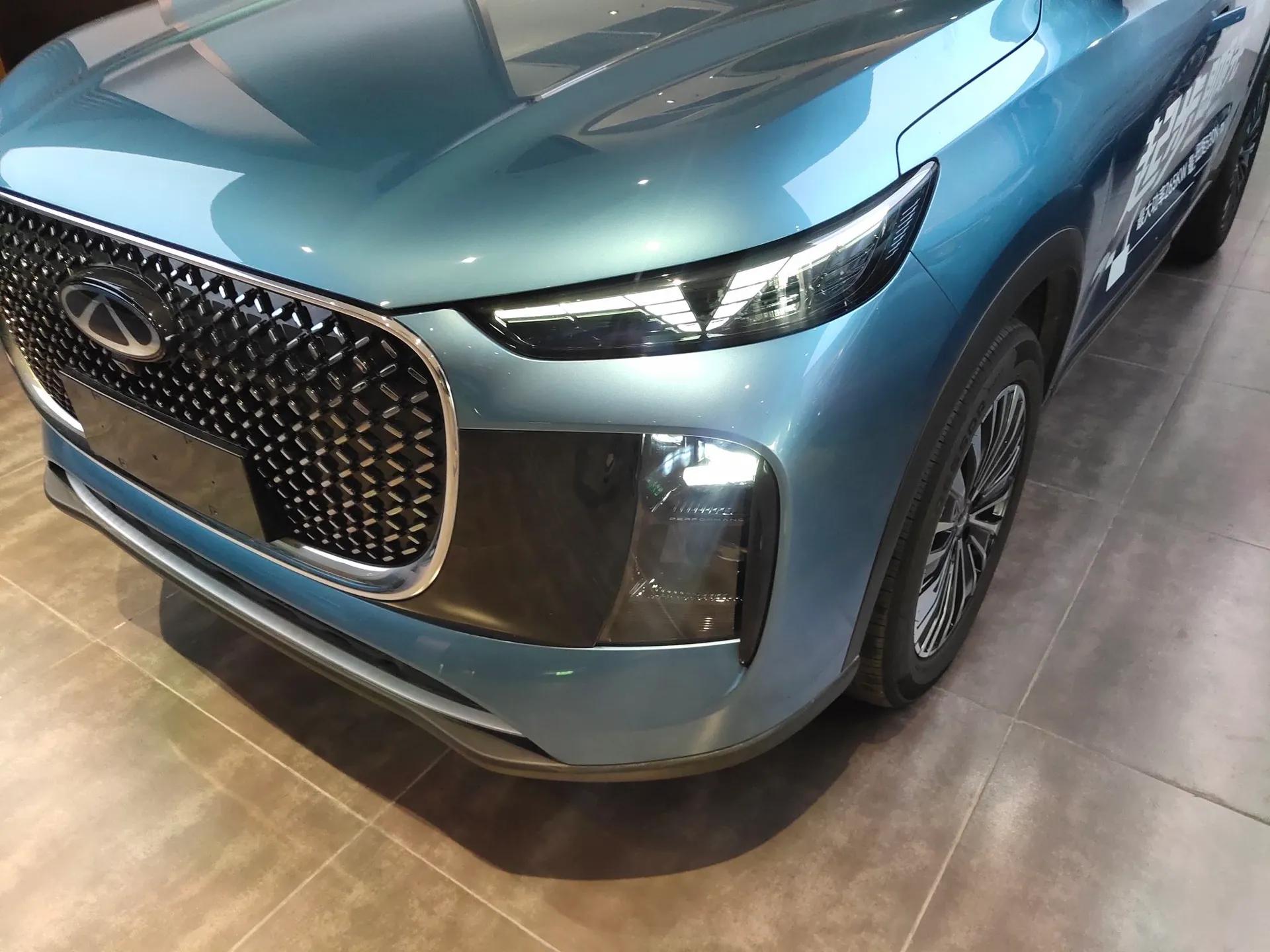 Chery Tiggo 8 PLUS C-DM 2025 1.5T 116 km Prestige Version 5 Seats — миниатюра 3