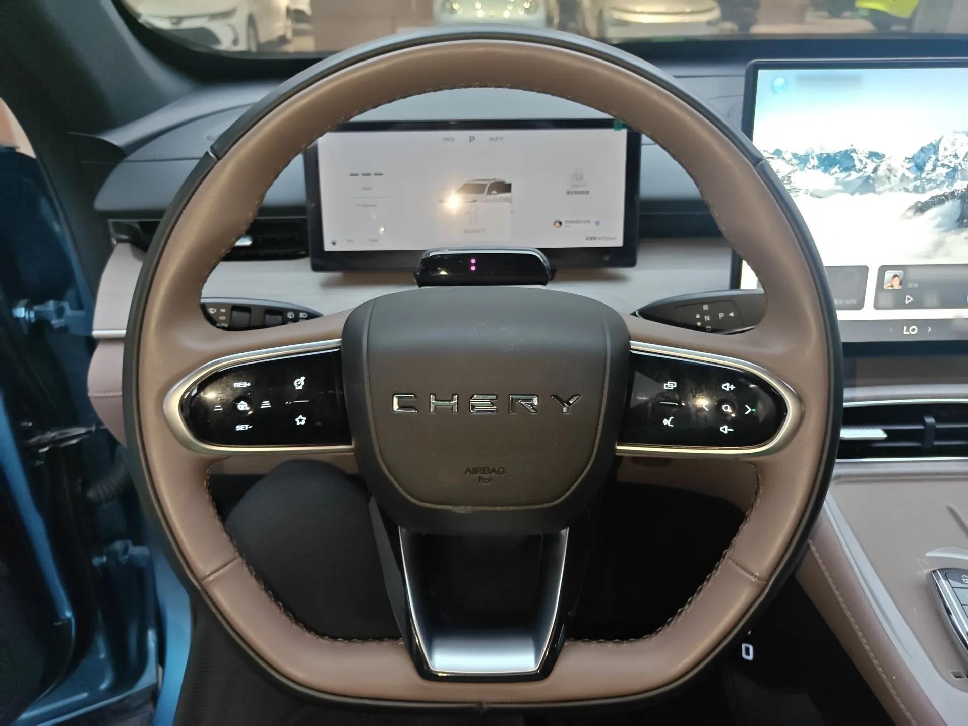 Chery Tiggo 8 PLUS C-DM 2025 1.5T 116 km Prestige Version 5 Seats — миниатюра 14