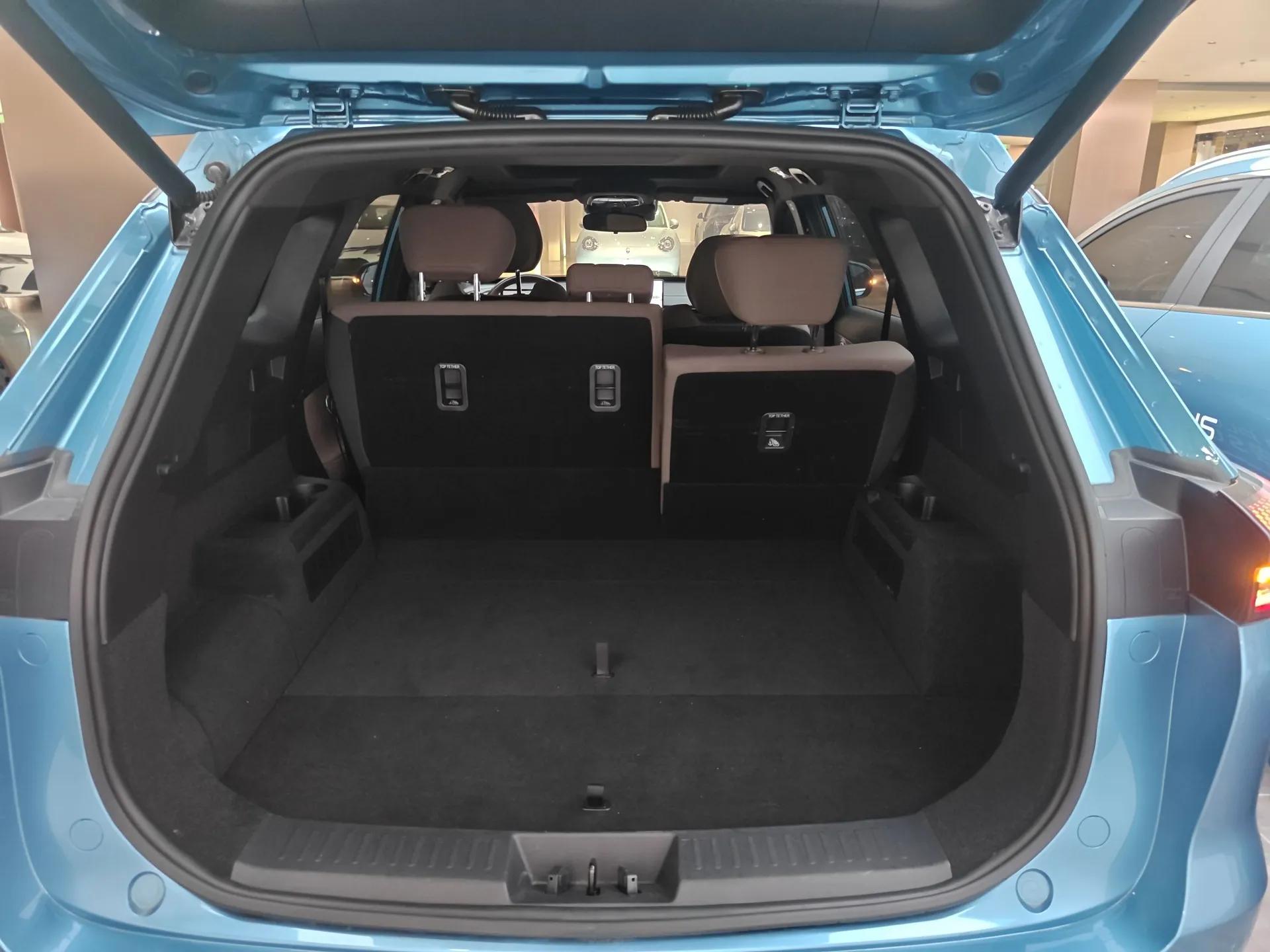 Chery Tiggo 8 PLUS C-DM 2025 1.5T 116 km Prestige Version 5 Seats — миниатюра 22