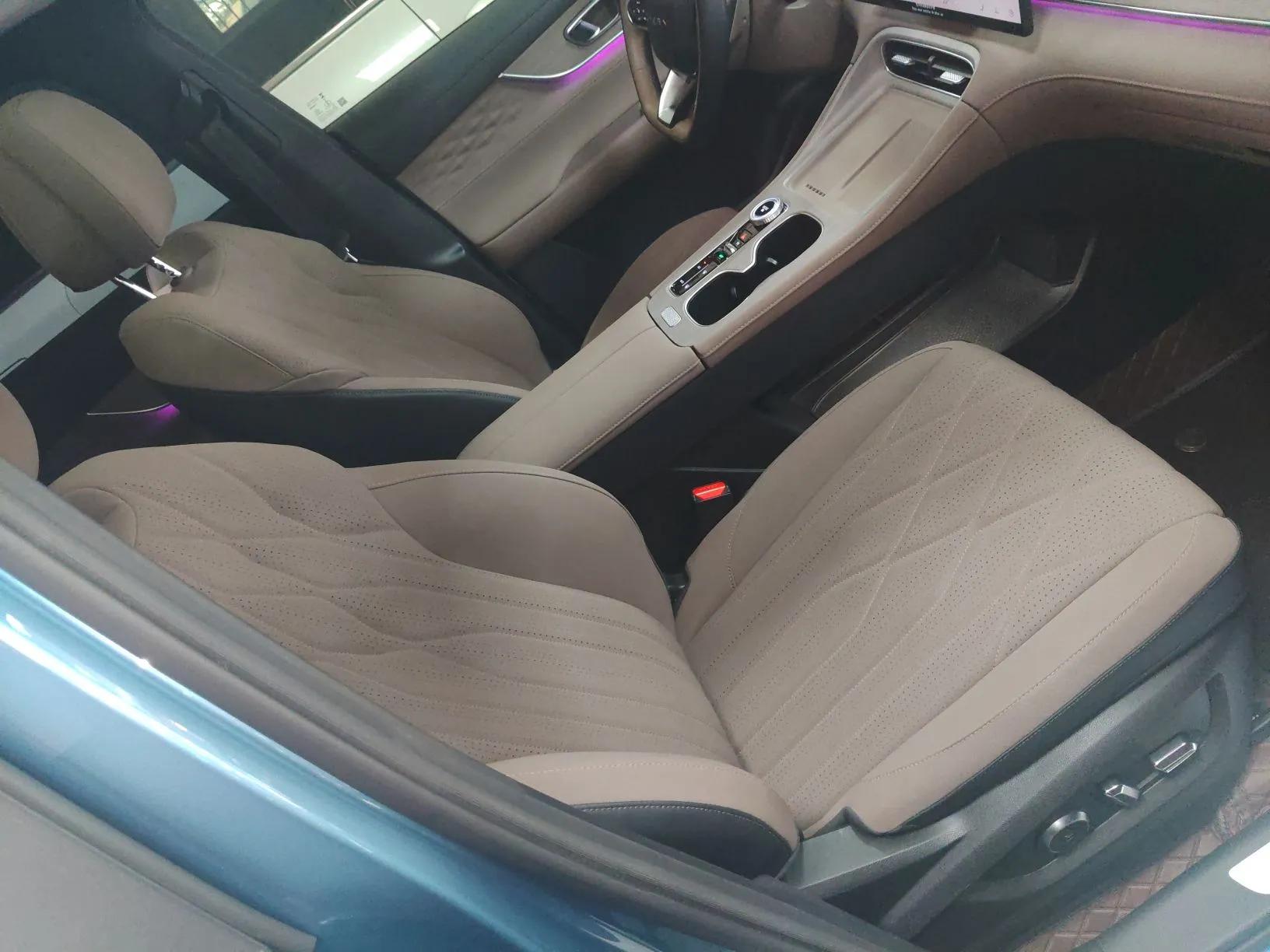 Chery Tiggo 8 PLUS C-DM 2025 1.5T 116 km Prestige Version 5 Seats — миниатюра 23