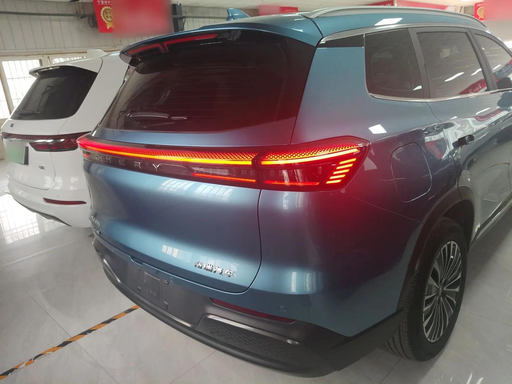 Chery Tiggo 8 PLUS C-DM 2025 1.5T 116 km Prestige Version 5 Seats — миниатюра 5