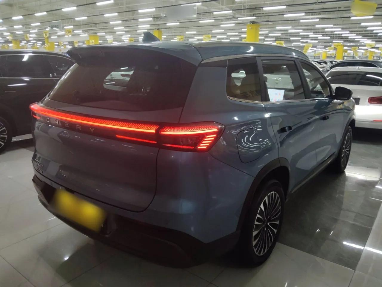 Chery Tiggo 8 PLUS C-DM 2025 1.5T 116 km Prestige Version 5 Seats — миниатюра 6