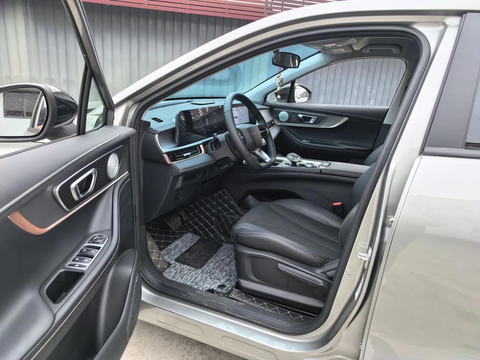 Chery OMODA 2023 1.5T CVT New Dynamic Edition — миниатюра 19