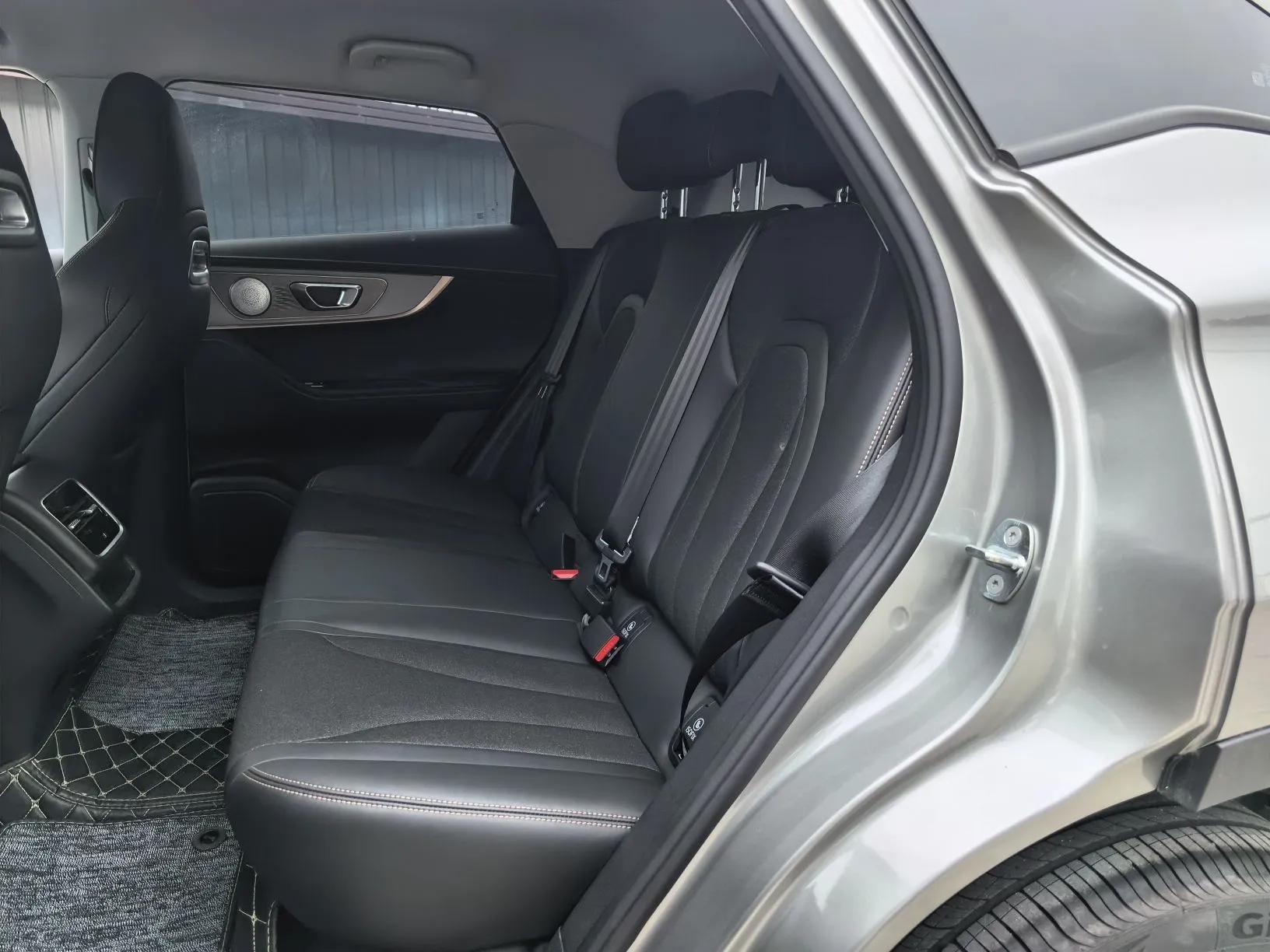 Chery OMODA 2023 1.5T CVT New Dynamic Edition — миниатюра 20