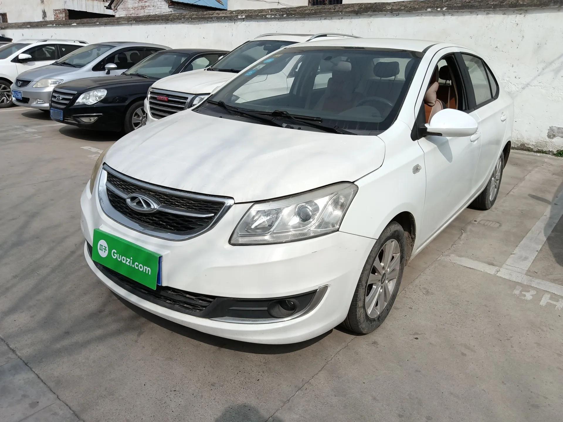 Chery E3 2015 1.5L Manual Fashion Model — миниатюра 1