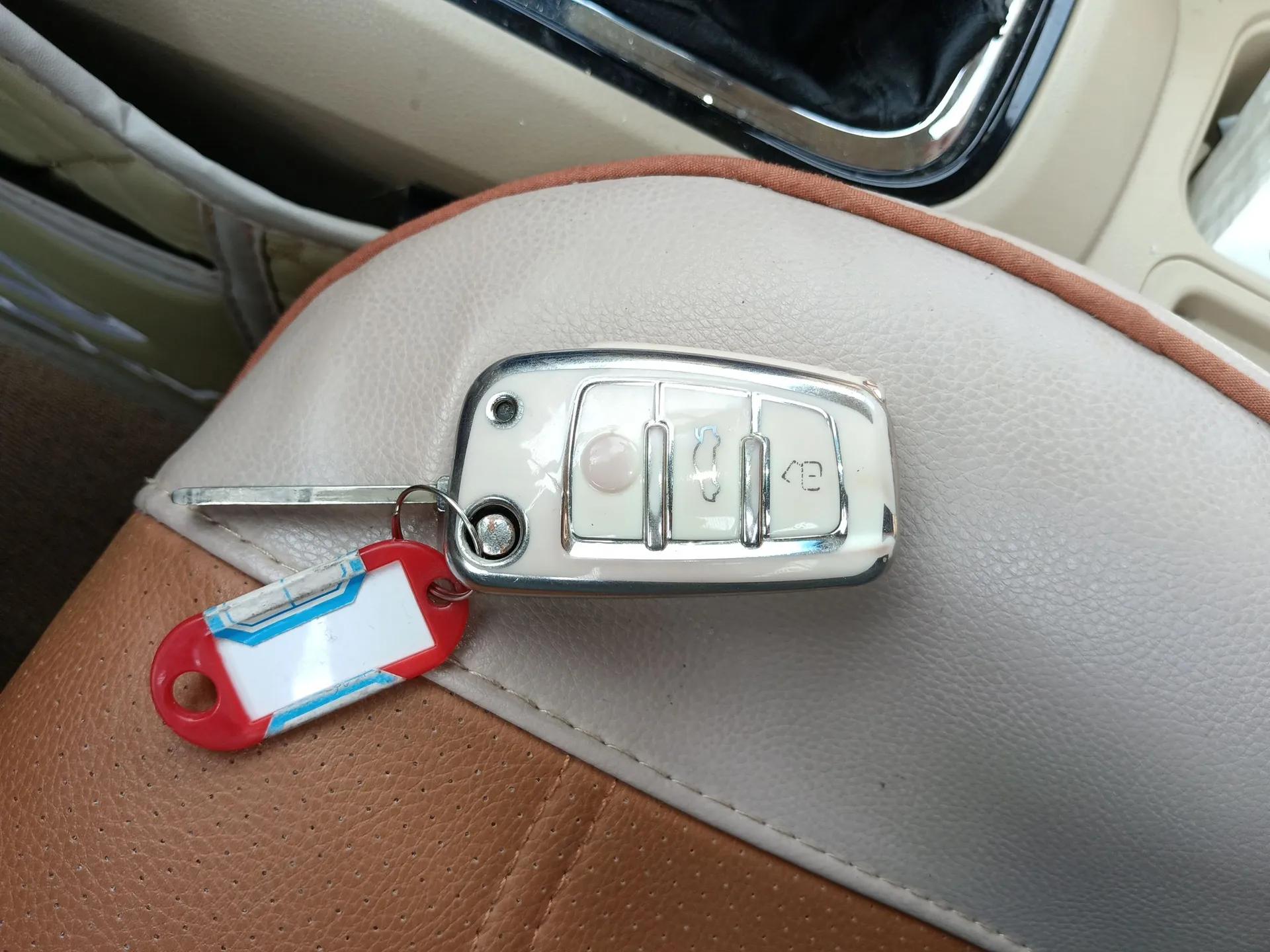 Chery E3 2015 1.5L Manual Fashion Model — миниатюра 12