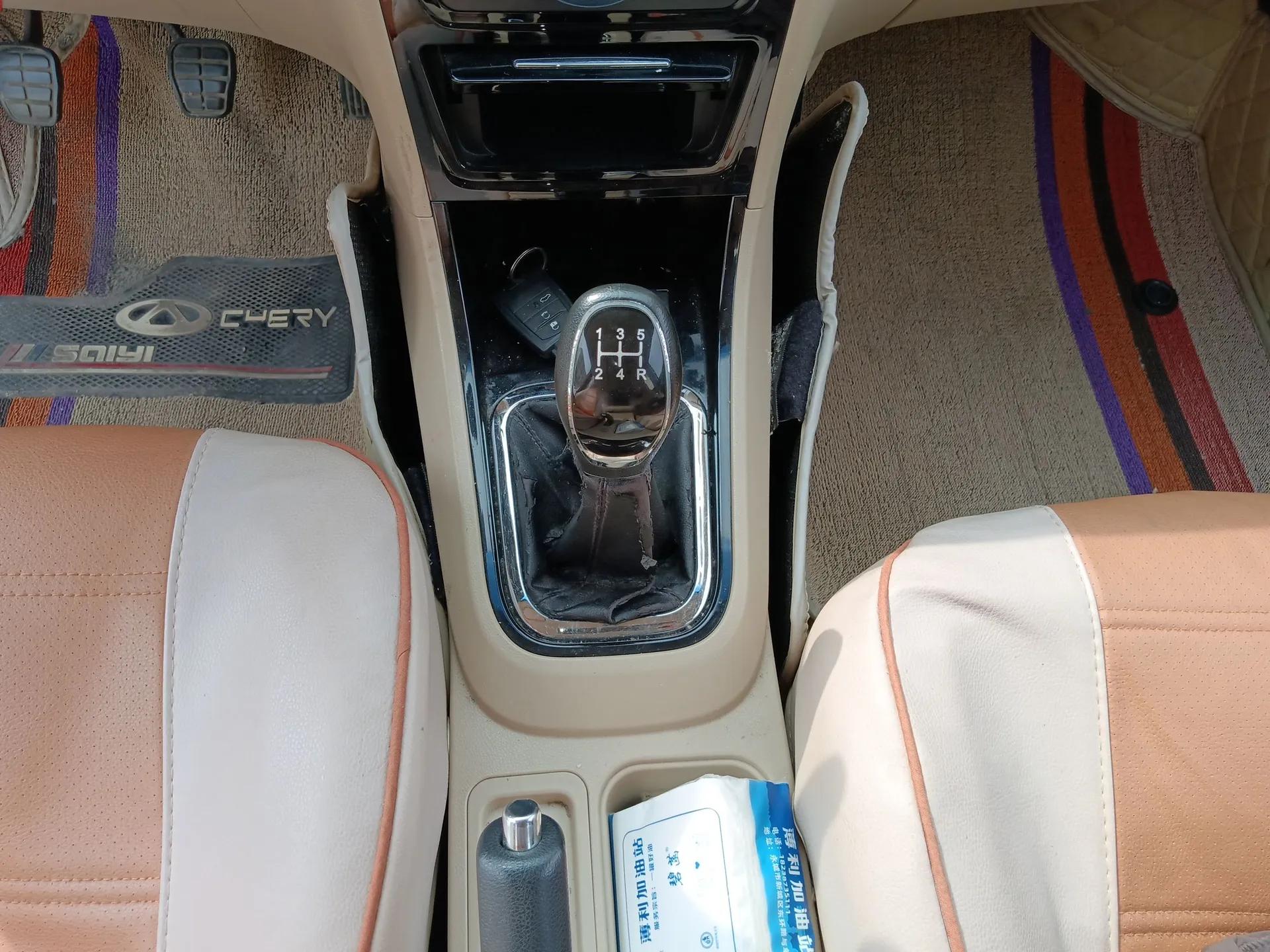 Chery E3 2015 1.5L Manual Fashion Model — миниатюра 17