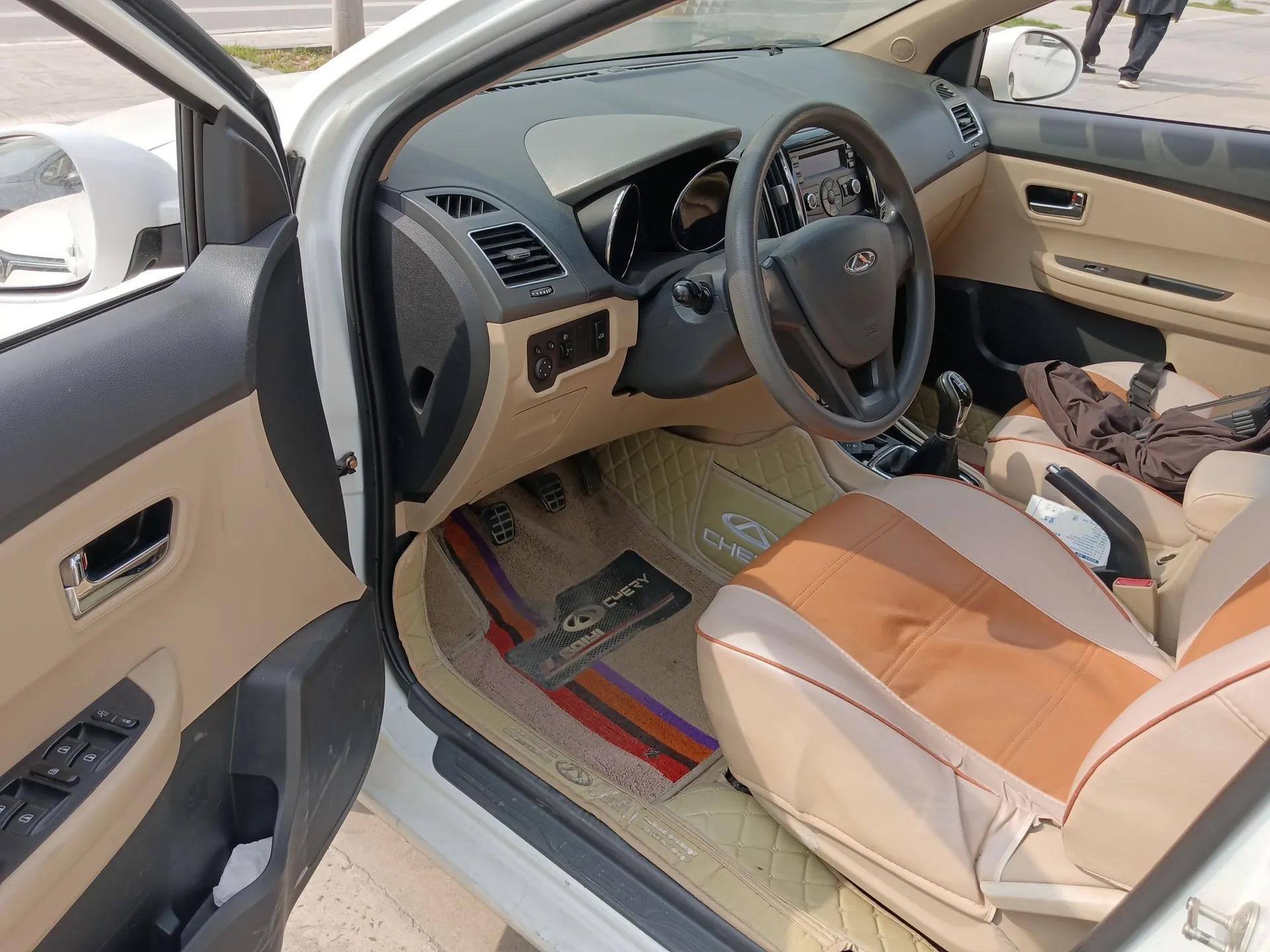 Chery E3 2015 1.5L Manual Fashion Model — миниатюра 19