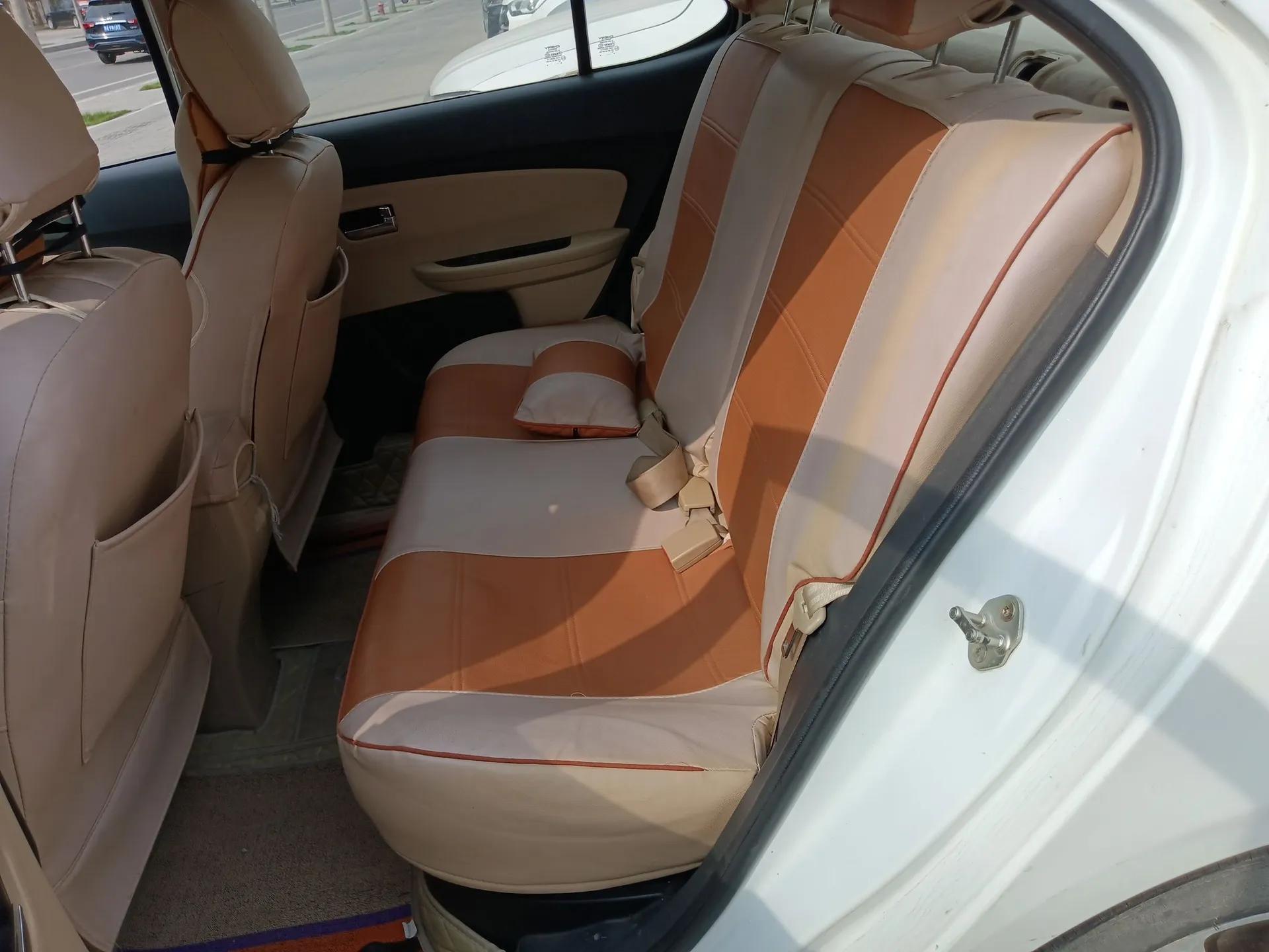 Chery E3 2015 1.5L Manual Fashion Model — миниатюра 20