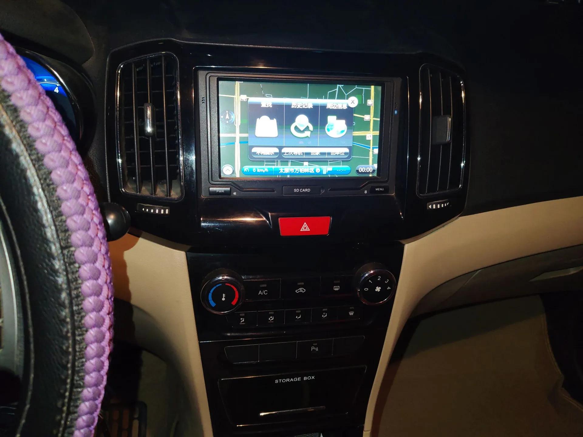 Chery E3 2013 1.5L Manual ZhiShang Model — миниатюра 14