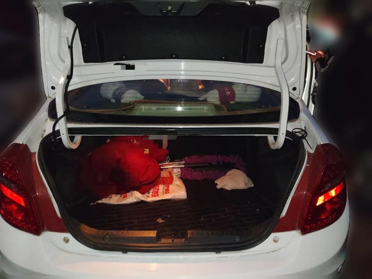 Chery E3 2013 1.5L Manual ZhiShang Model — миниатюра 20