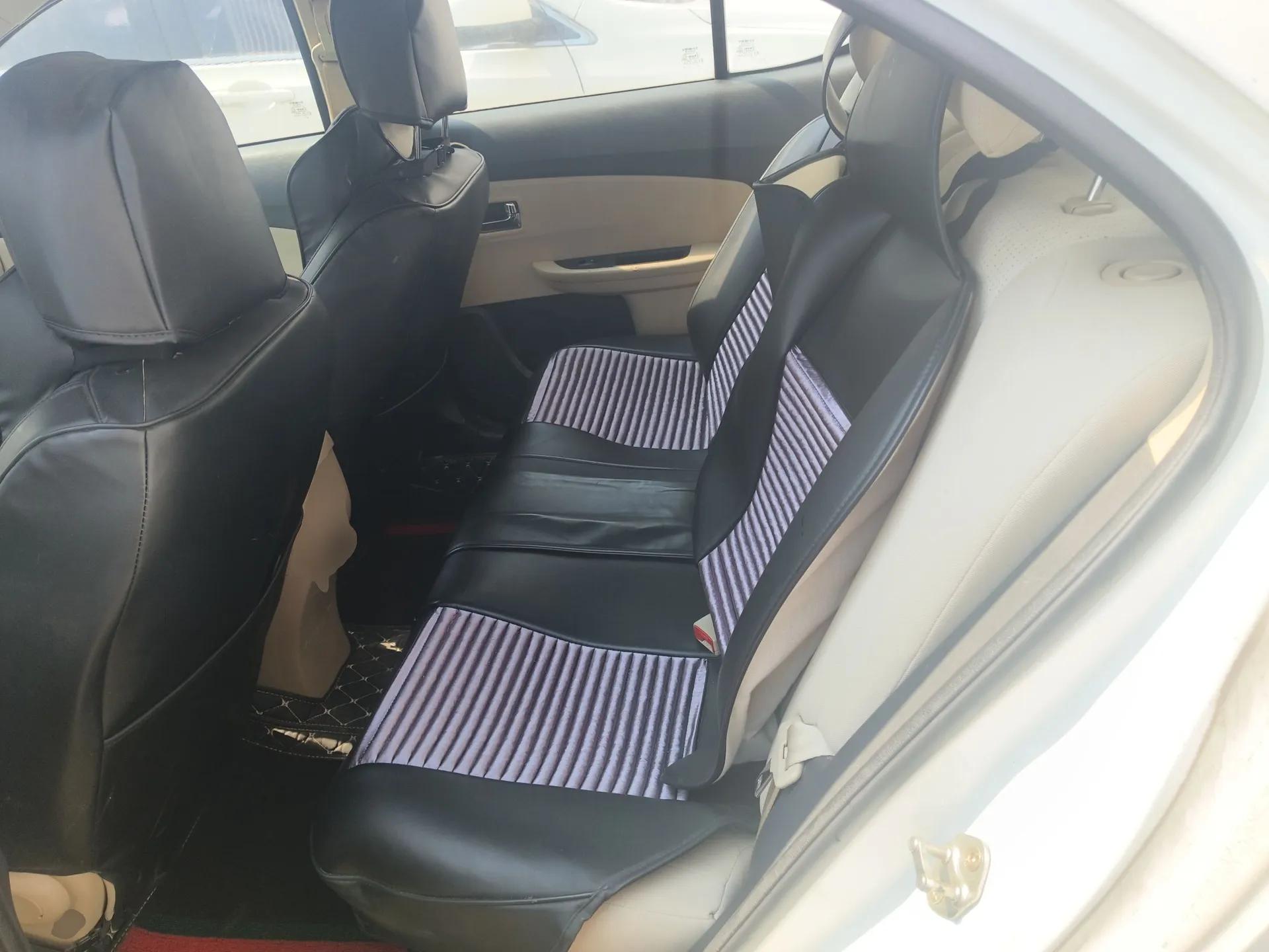 Chery E3 2015 1.5L Manual Fashion Model — миниатюра 18