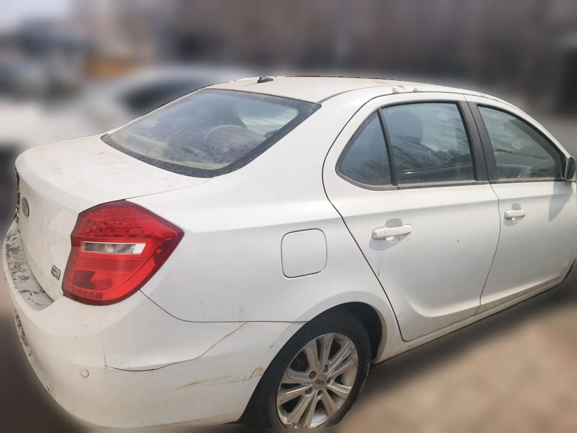 Chery E3 2015 1.5L Manual Fashion Model — миниатюра 6