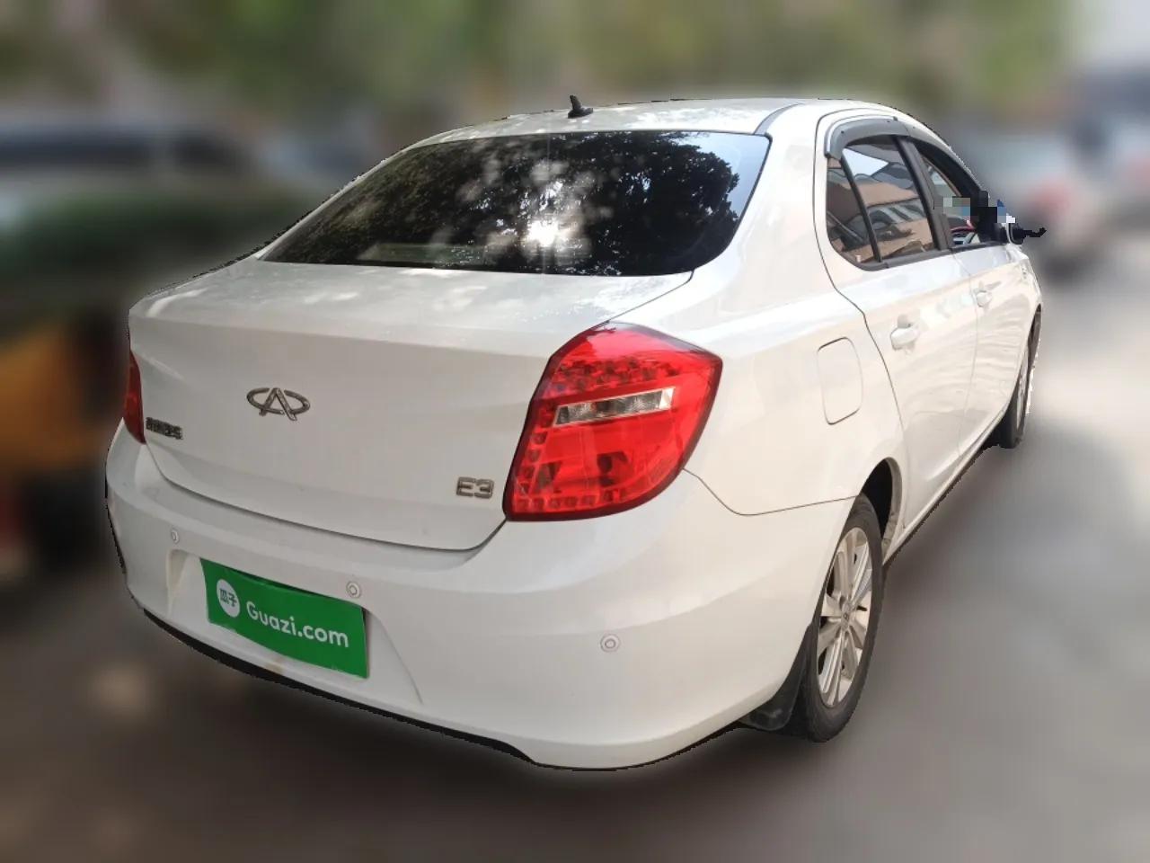 Chery E3 2013 1.5L Manual Fashion Model — миниатюра 6