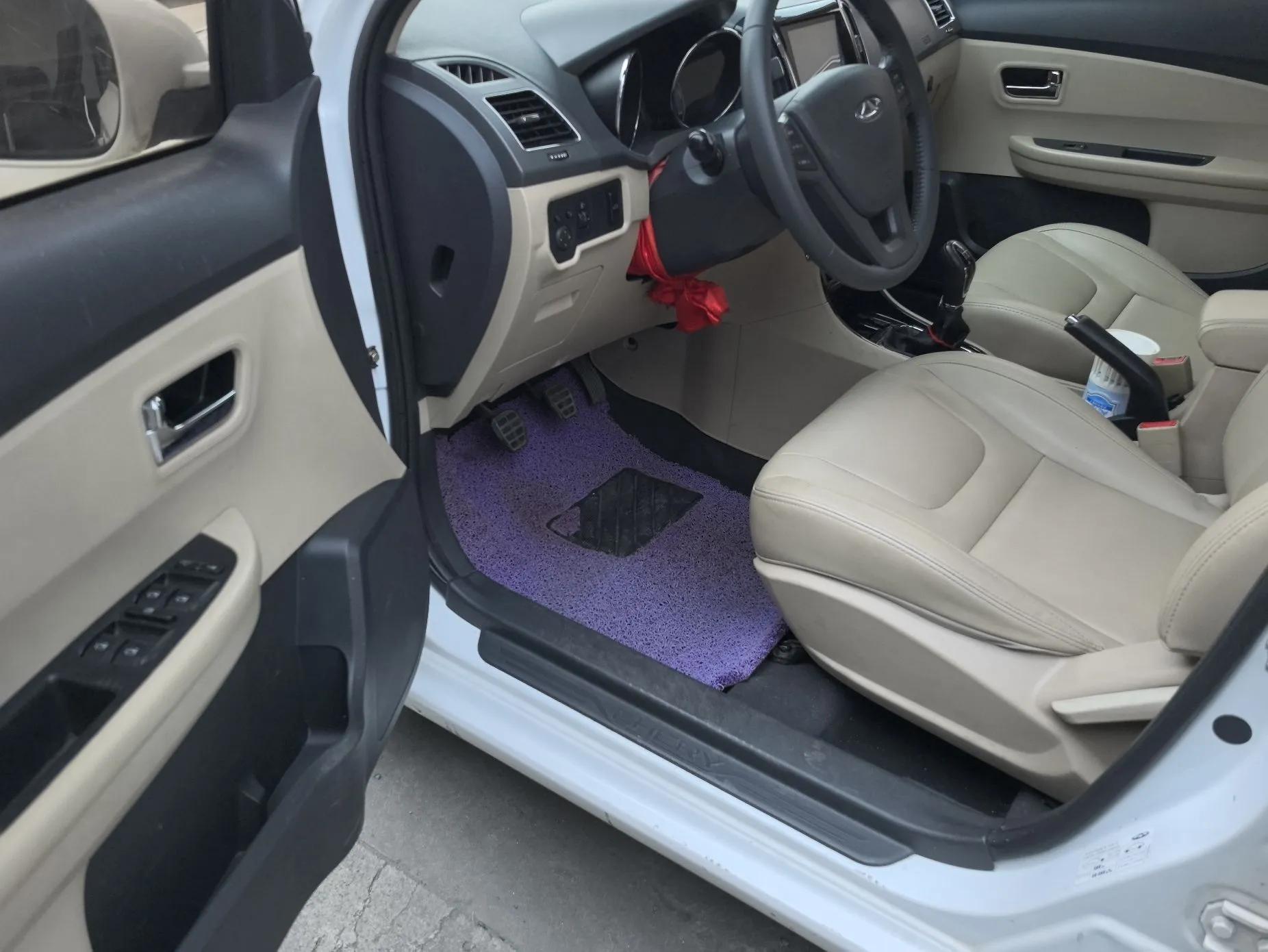 Chery E3 2015 1.5L Manual ZhiShang Model — миниатюра 17