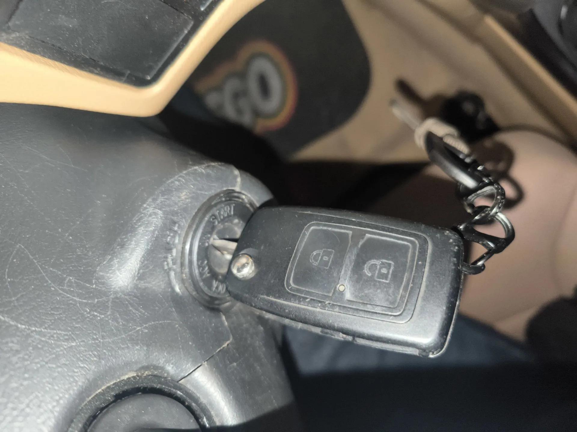 Chery Tiggo 2012 Elite Edition 1.6L CVT Comfort DVVT Model — миниатюра 9