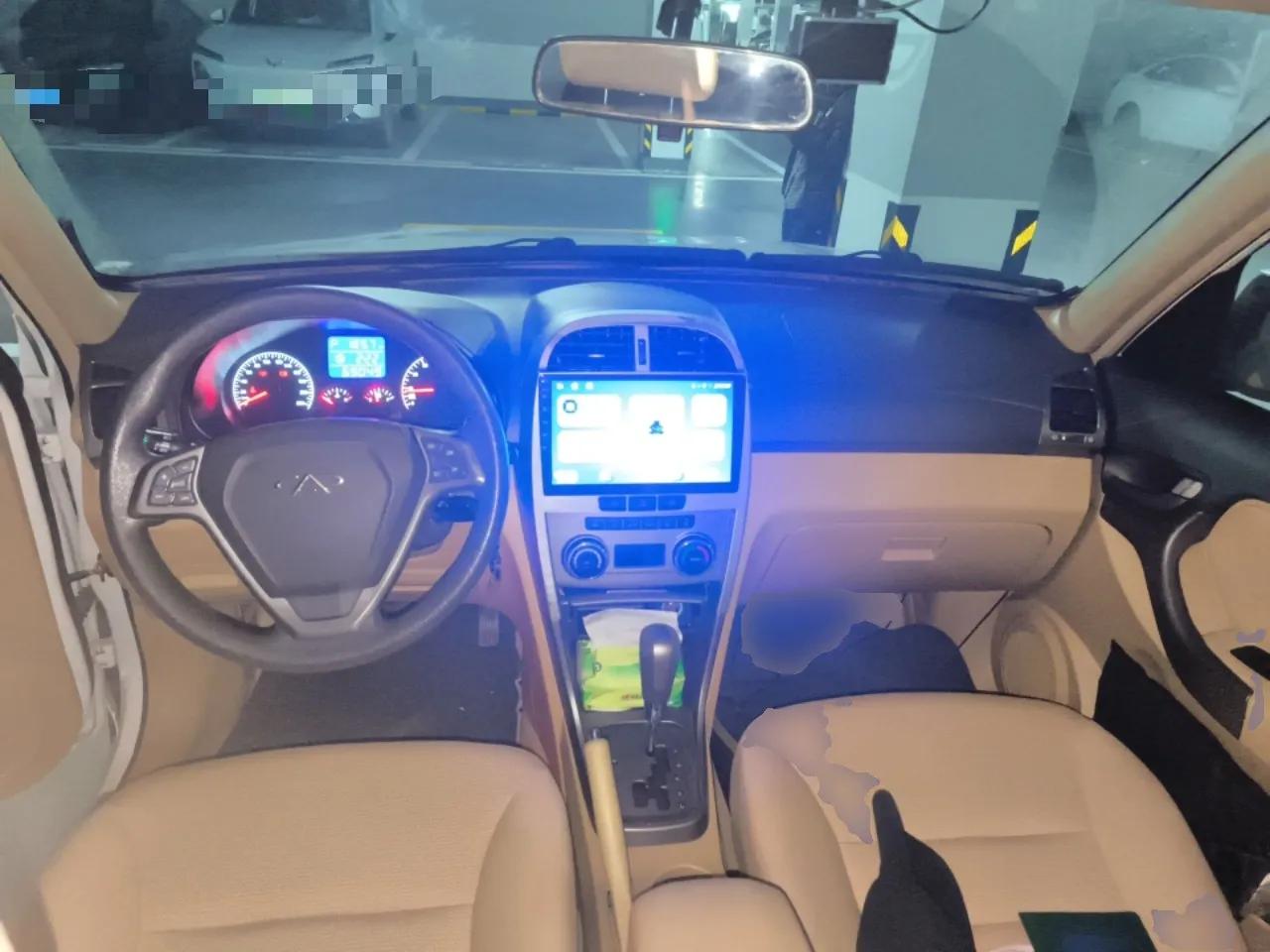 Chery Tiggo 2012 Elite Edition 1.6L CVT Comfort DVVT Model — миниатюра 10