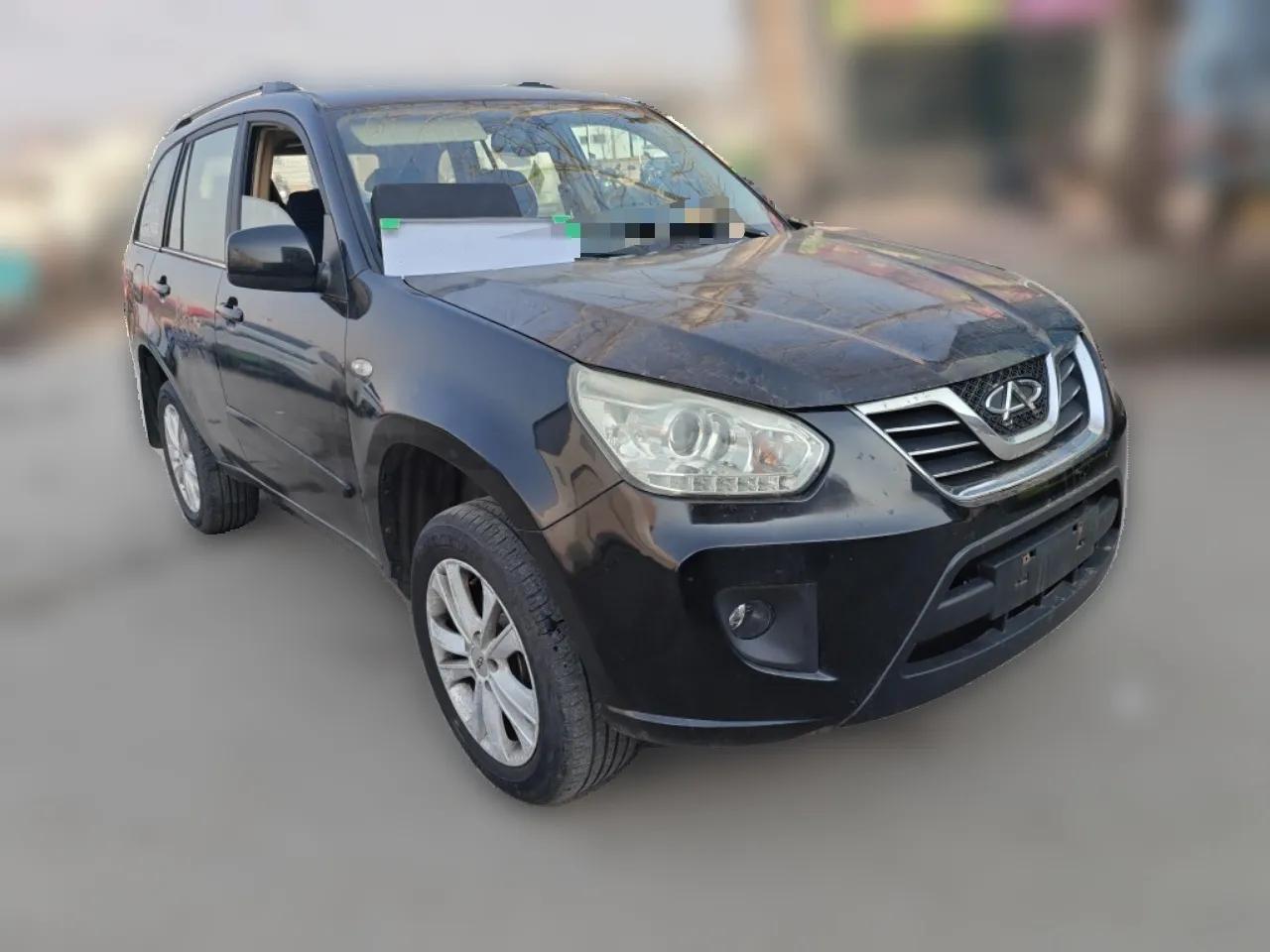 Chery Tiggo 2012 Elite Edition Facelift 1.6L Manual Comfort DVVT — миниатюра 3
