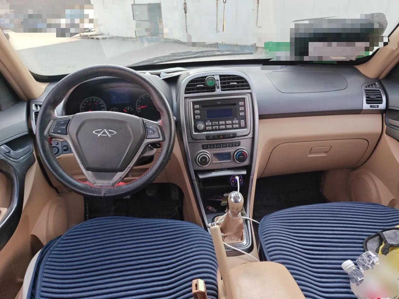 Chery Tiggo 2012 Elite Edition Facelift 1.6L Manual Comfort DVVT — миниатюра 10