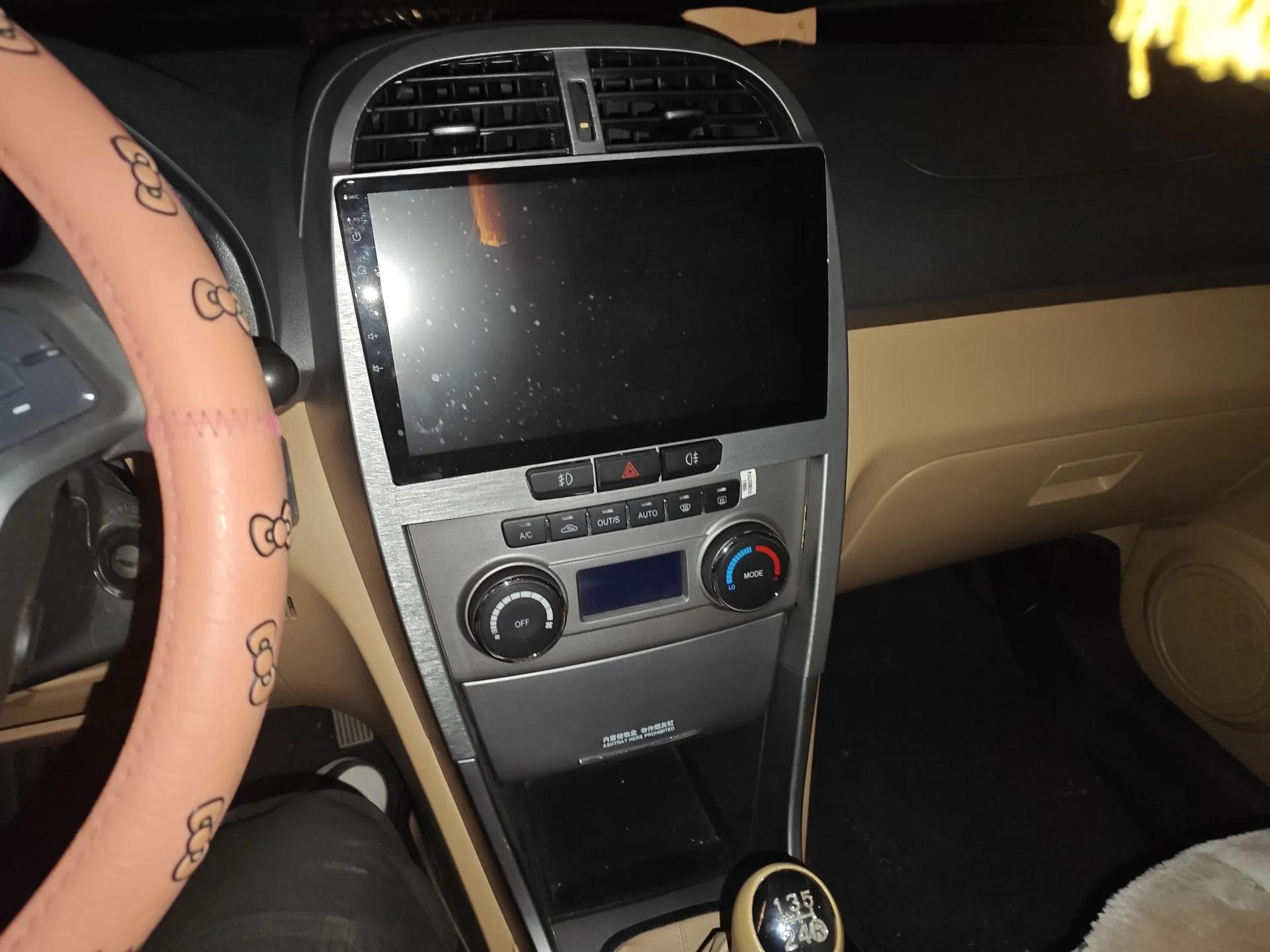 Chery Tiggo 2012 Elite Edition Facelift 1.6L Manual Comfort DVVT — миниатюра 14