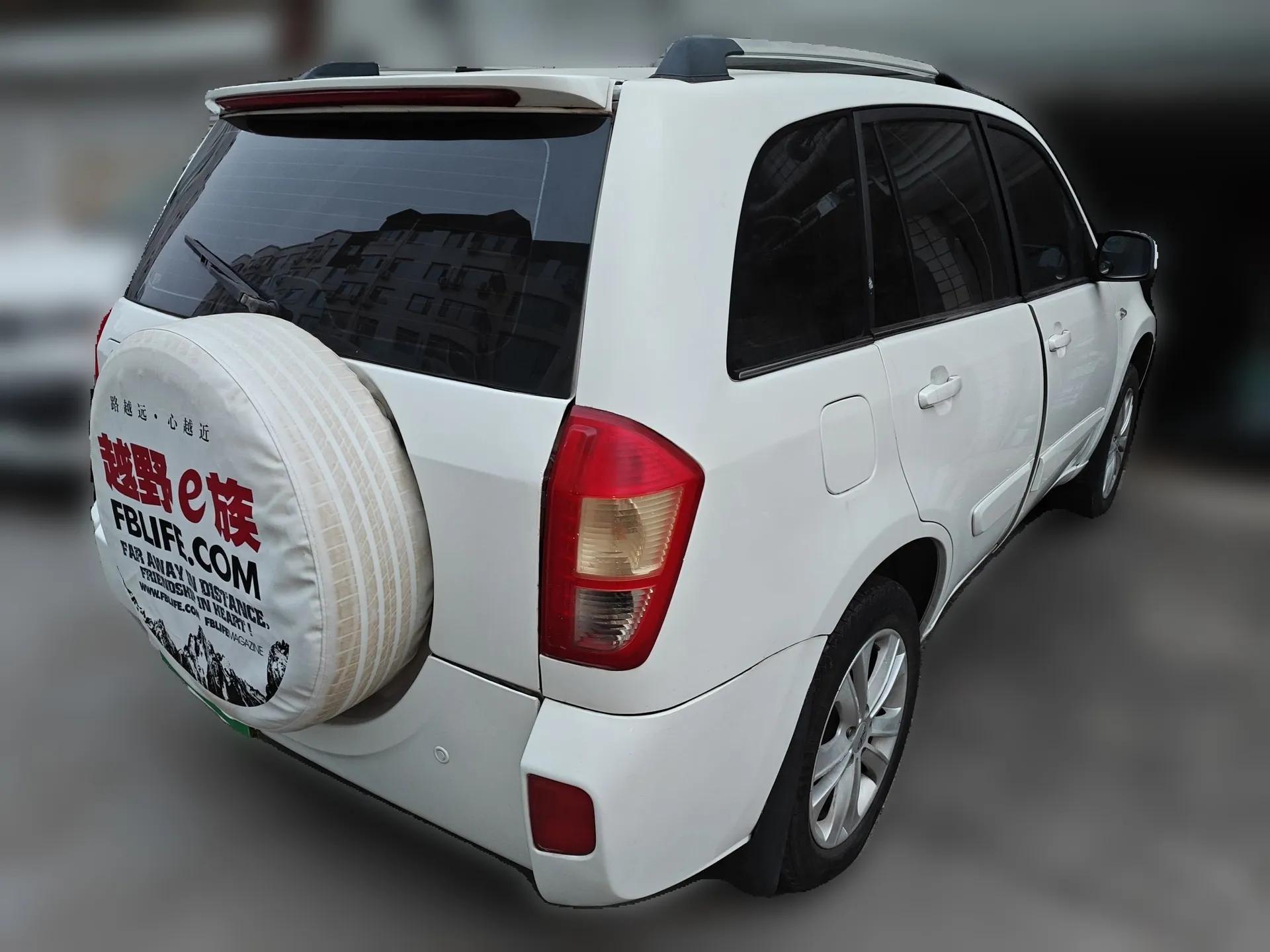 Chery Tiggo 2012 Elite Edition Facelift 1.6L Manual Comfort DVVT — миниатюра 6