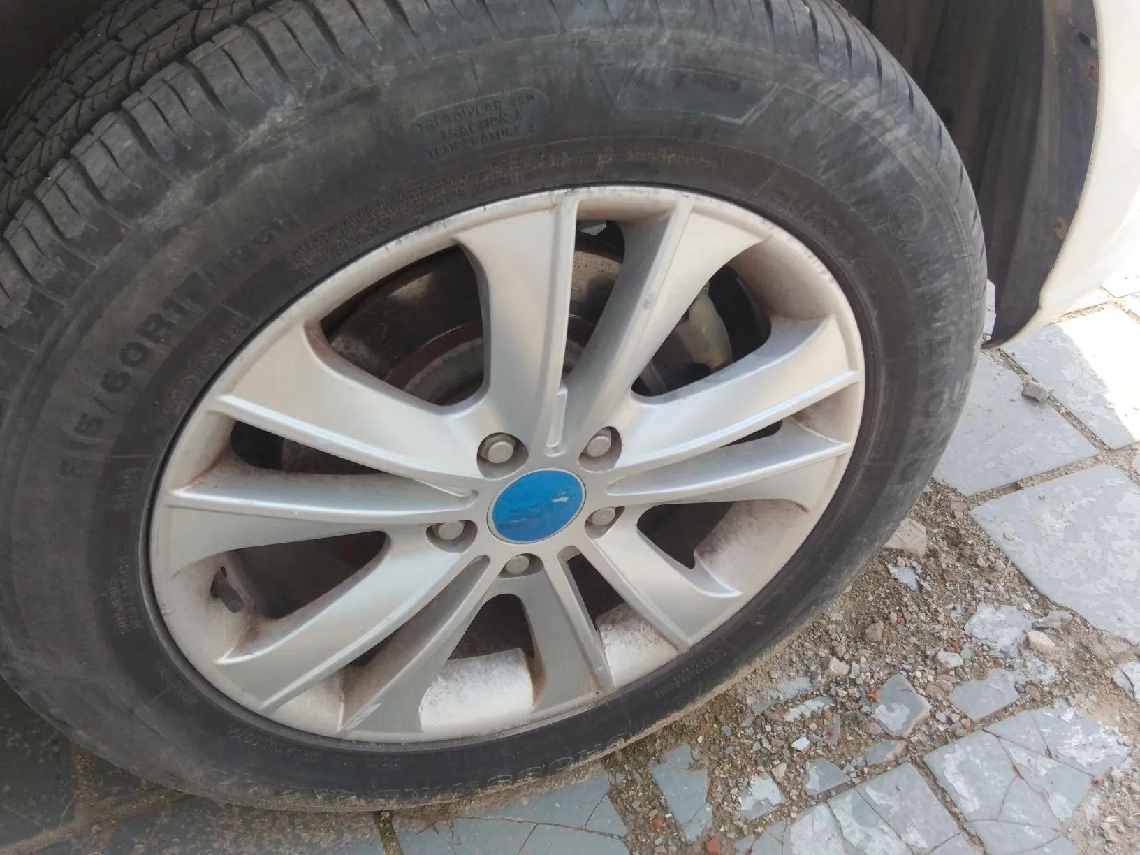 Chery Tiggo 2012 Elite Edition 1.6L Manual Comfort DVVT — миниатюра 8