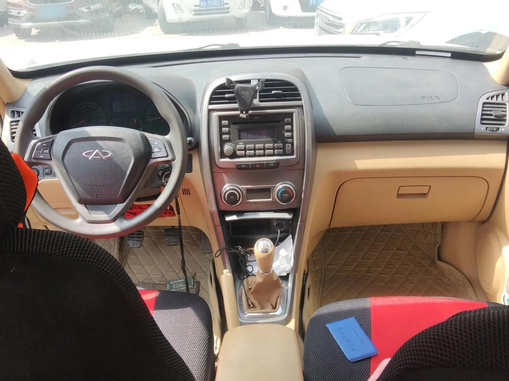 Chery Tiggo 2012 Elite Edition 1.6L Manual Comfort DVVT — миниатюра 10