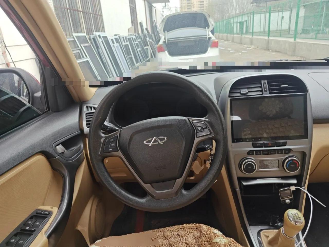 Chery Tiggo 2012 Elite Edition Facelift 1.6L Manual Comfort DVVT — миниатюра 11