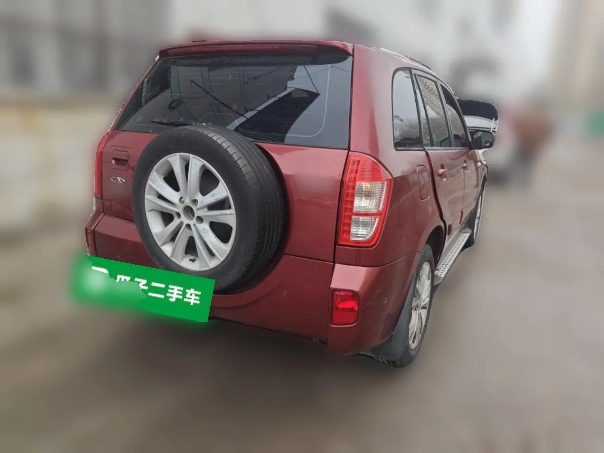 Chery Tiggo 2012 Elite Edition Facelift 1.6L Manual Comfort DVVT — миниатюра 6