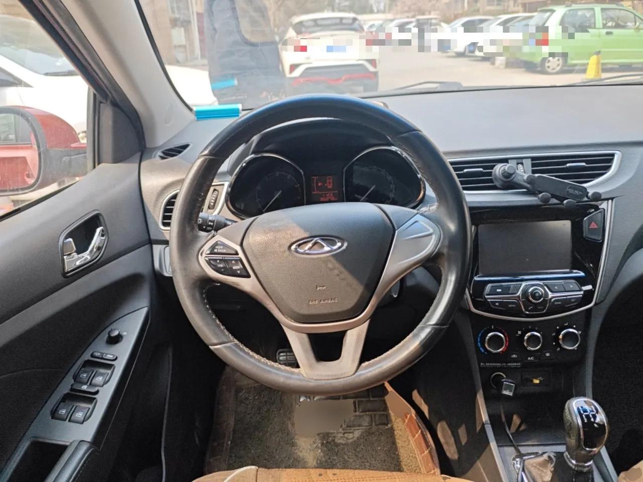 Chery Arrizo 3 2015 1.5L Manual - Powerful Version — миниатюра 11
