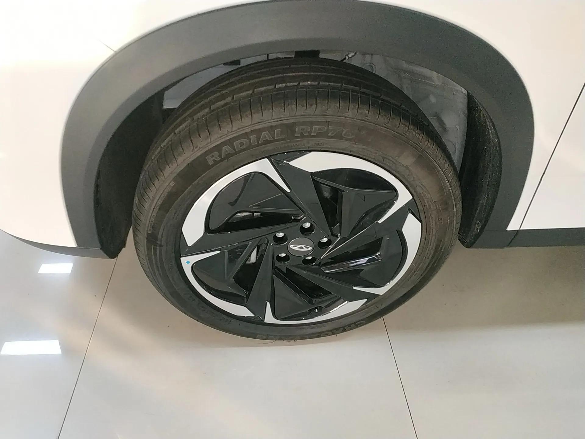 Chery Explore 06 C-DM 2024 Luxury Model — миниатюра 8