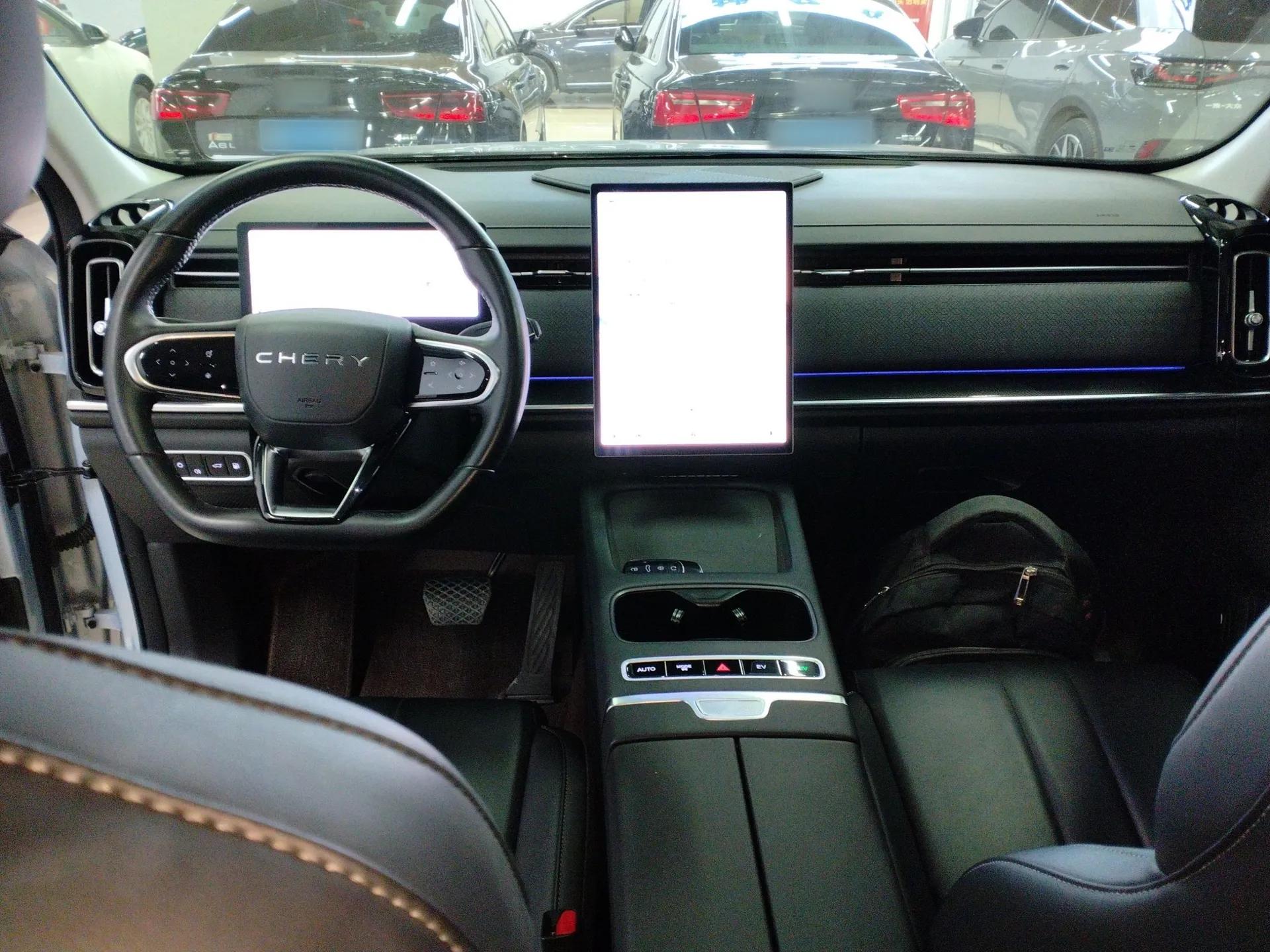 Chery Explore 06 C-DM 2024 Luxury Model — миниатюра 12