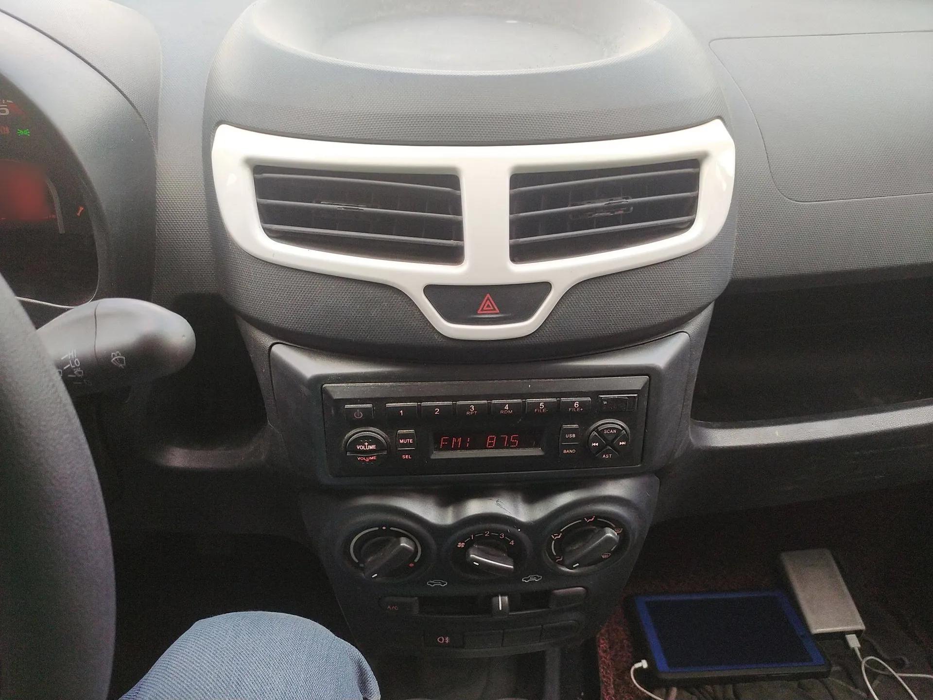 Chery QQ 2013 1.0L Manual Active Version — миниатюра 15
