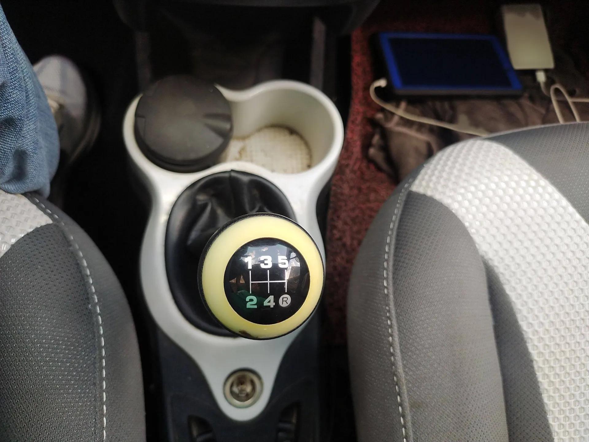 Chery QQ 2013 1.0L Manual Active Version — миниатюра 16