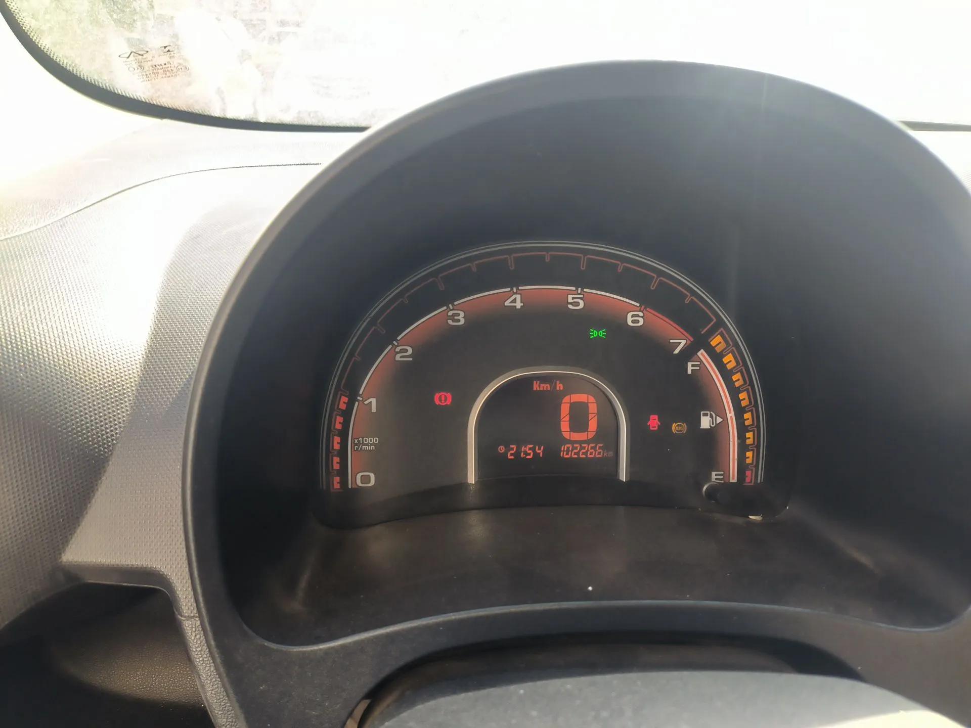 Chery QQ 2013 1.0L Manual Happy Edition — миниатюра 12
