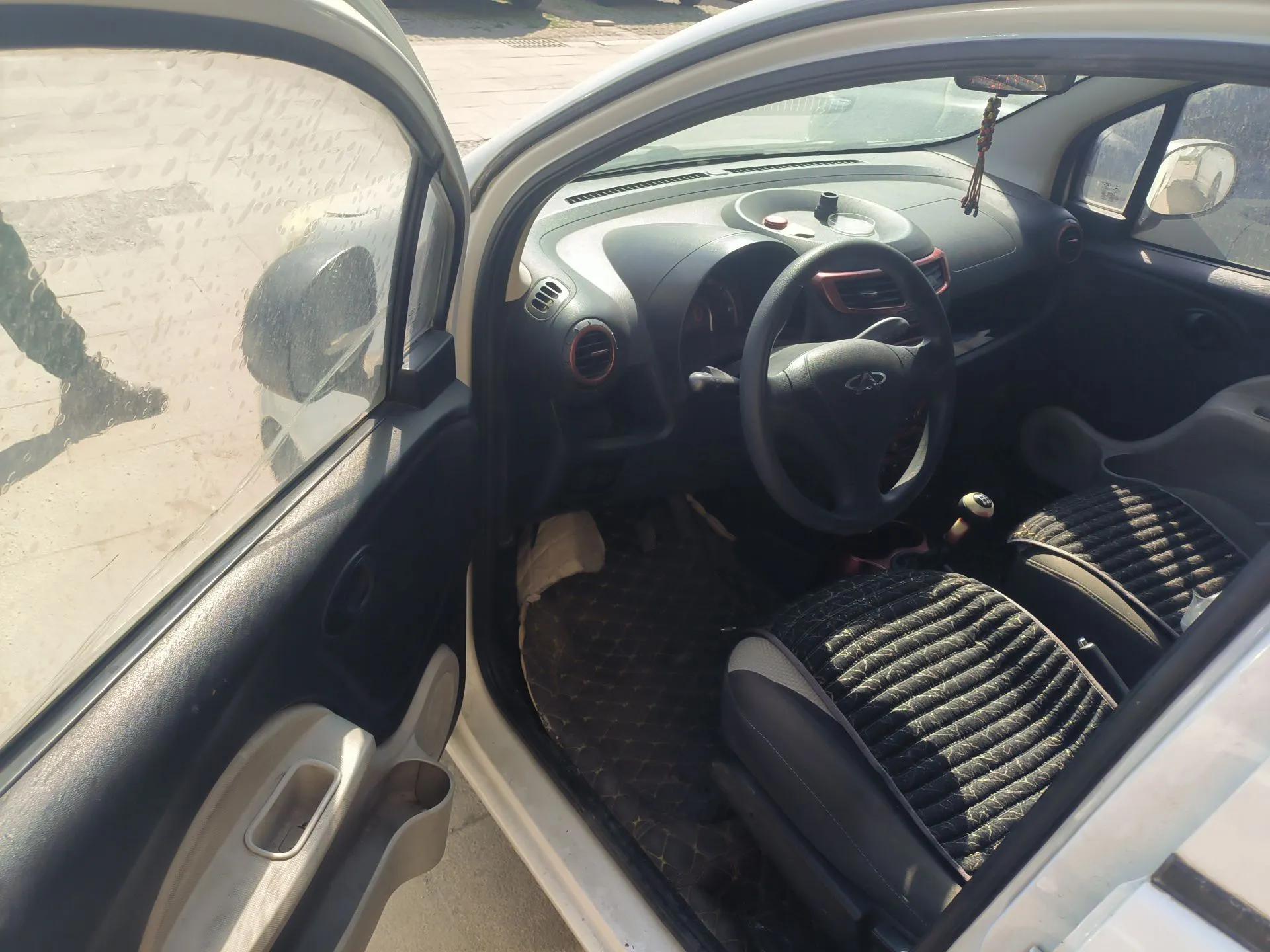 Chery QQ 2013 1.0L Manual Happy Edition — миниатюра 17