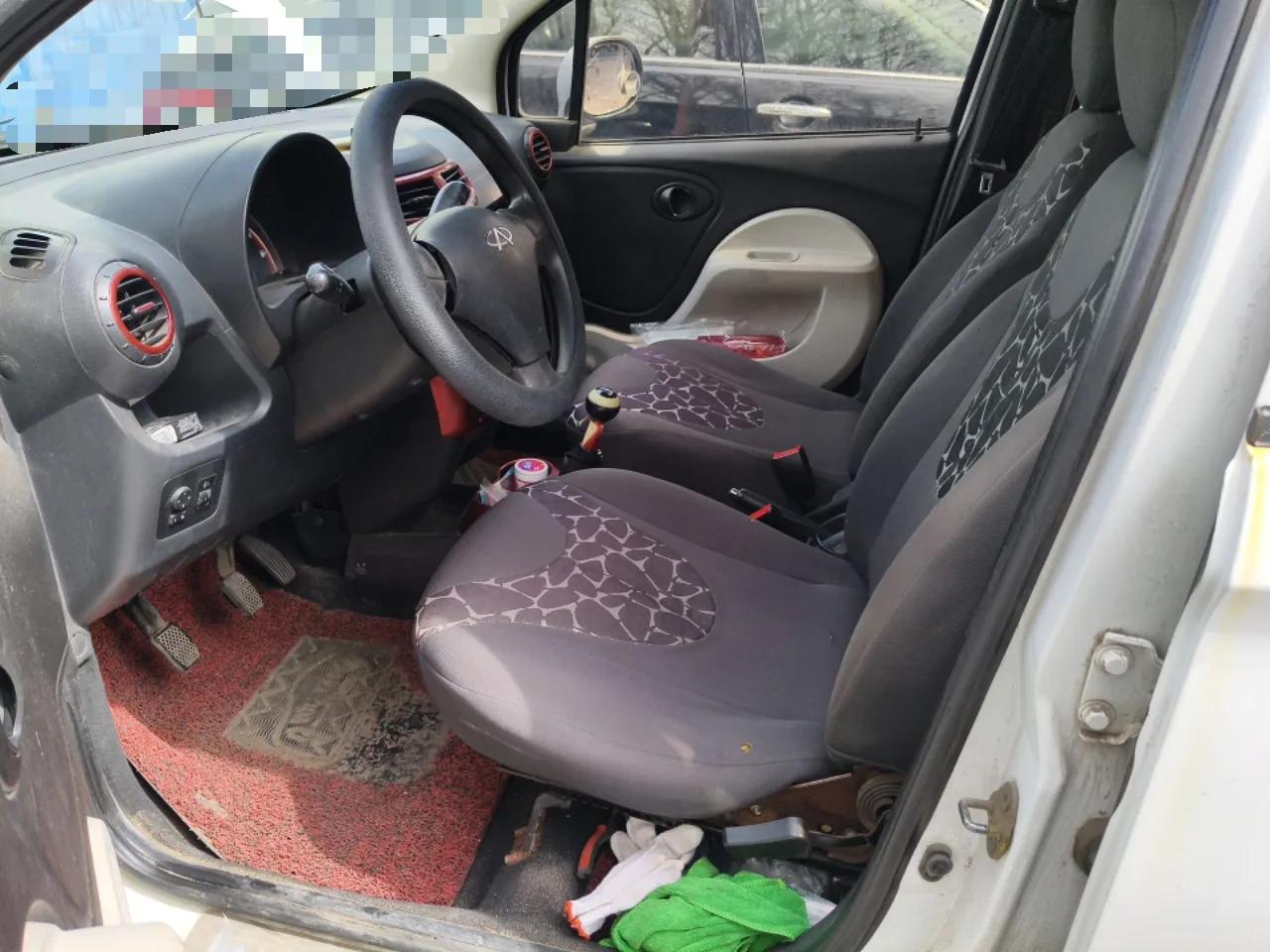 Chery QQ 2013 1.0L Manual Happy Edition — миниатюра 16