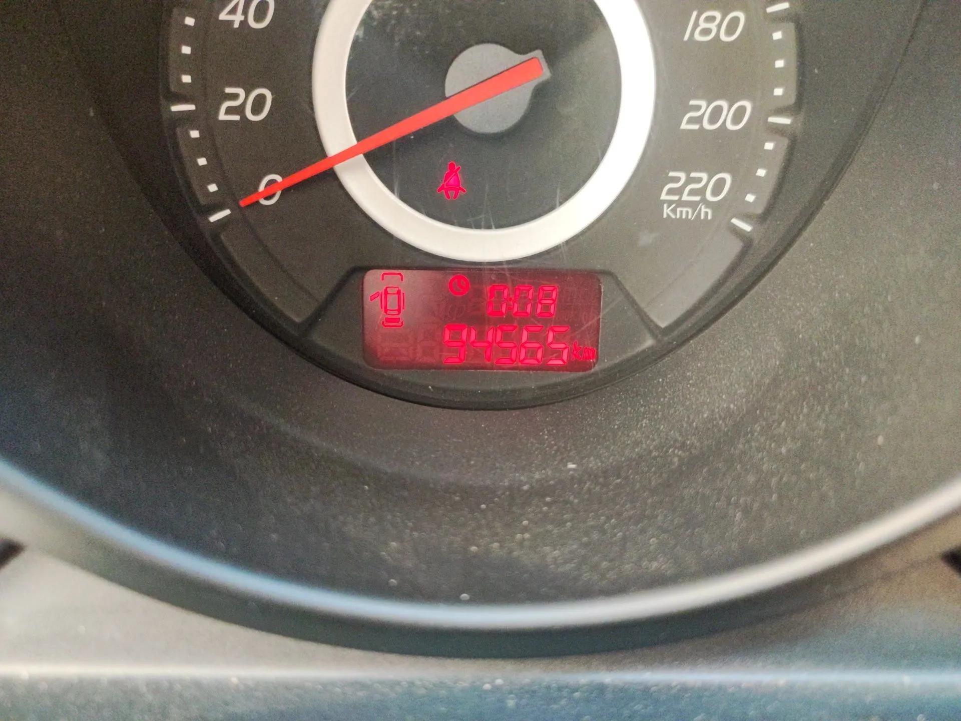Chery A3 2010 Facelifted Hatchback 1.6L Manual – Ambition Trim — миниатюра 13