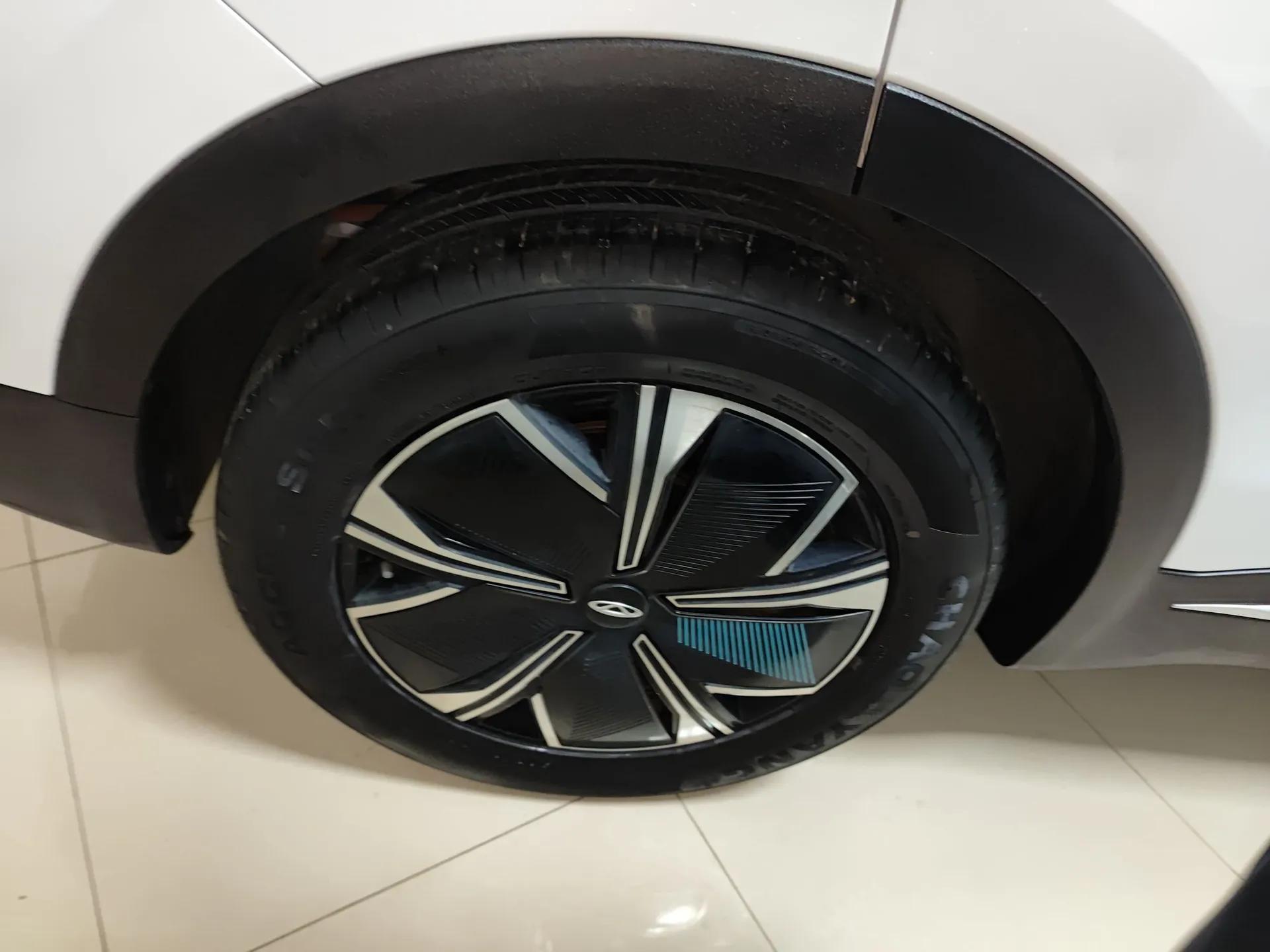 Chery Tiggo 7 PLUS New Energy 2023 1.5T ZhiShang Trim — миниатюра 10