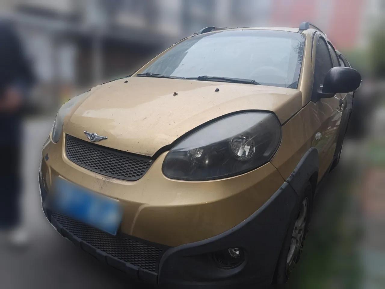 Chery X1 2011 1.3L AMT Luxury Model — миниатюра 1
