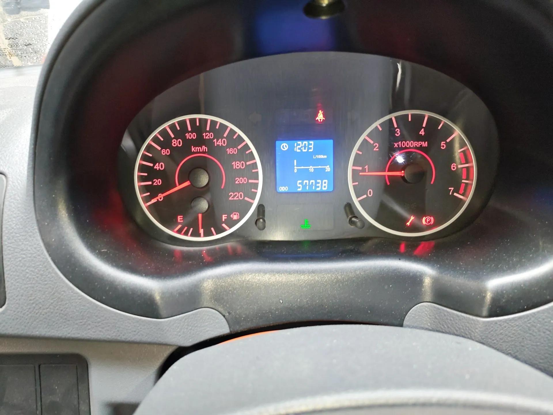 Chery Cowin 2 2012 1.5L Manual Standard Edition — миниатюра 12