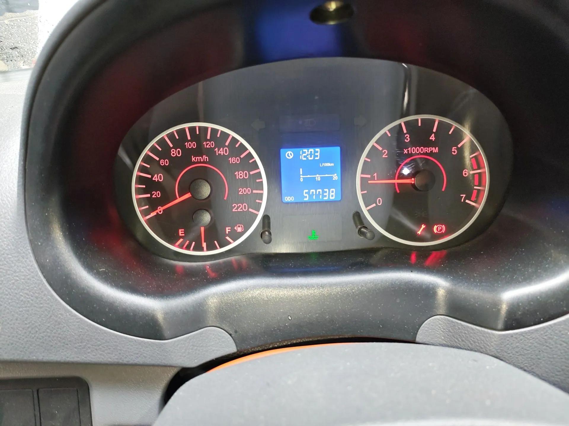 Chery Cowin 2 2012 1.5L Manual Standard Edition — миниатюра 13